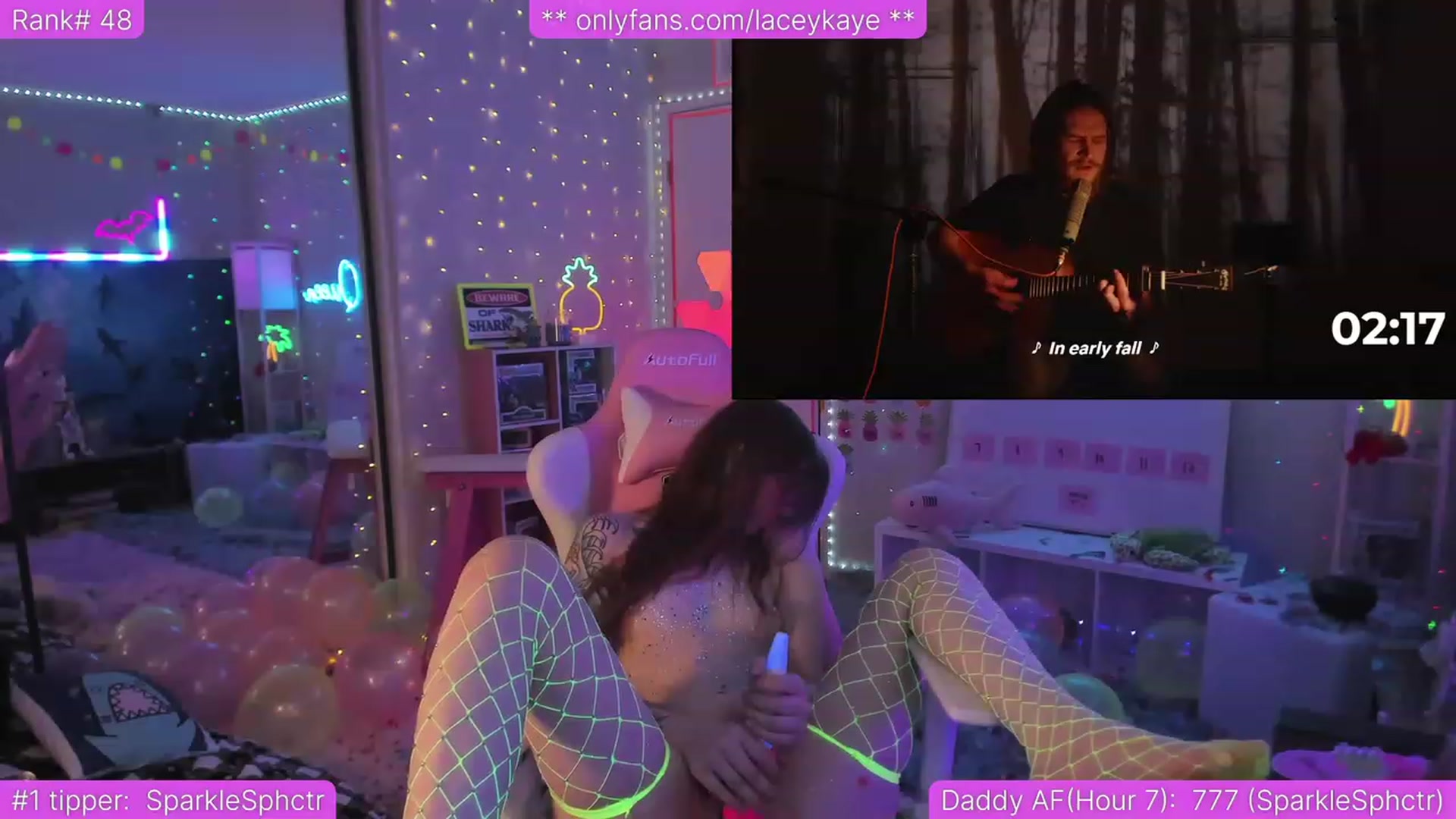 Gallery image thumbnail from TheSharkQueen's myfreecams stream on, 04/08/2023, 07:20 image 17 of 20