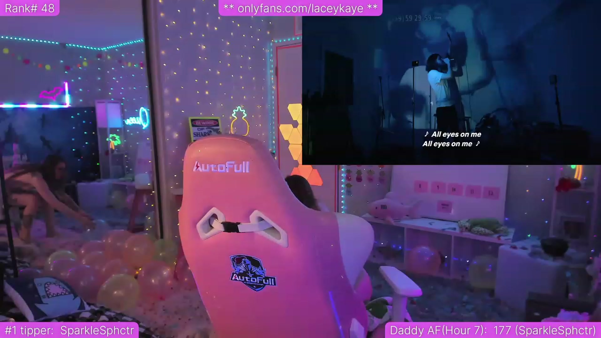 Gallery image thumbnail from TheSharkQueen's myfreecams stream on, 04/08/2023, 07:20 image 19 of 20