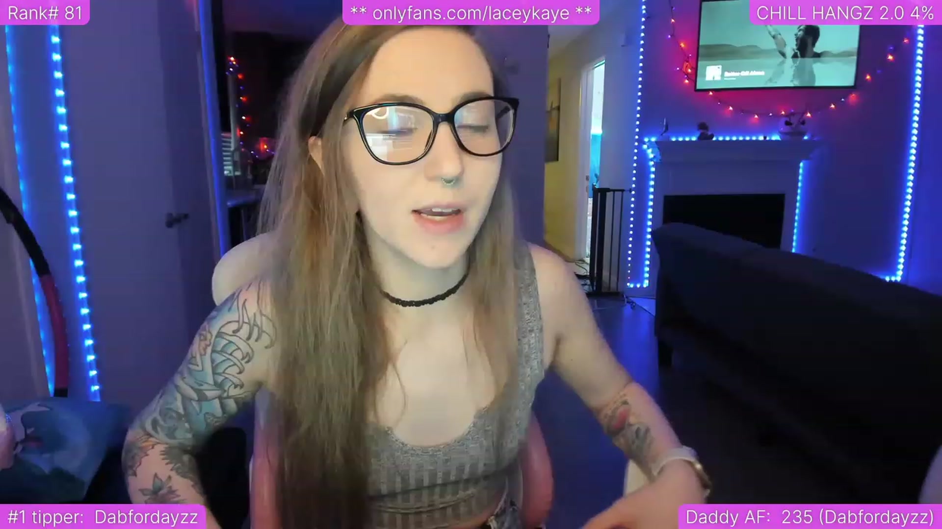 Gallery image thumbnail from TheSharkQueen's myfreecams stream on, 04/14/2023, 02:32 image 14 of 20