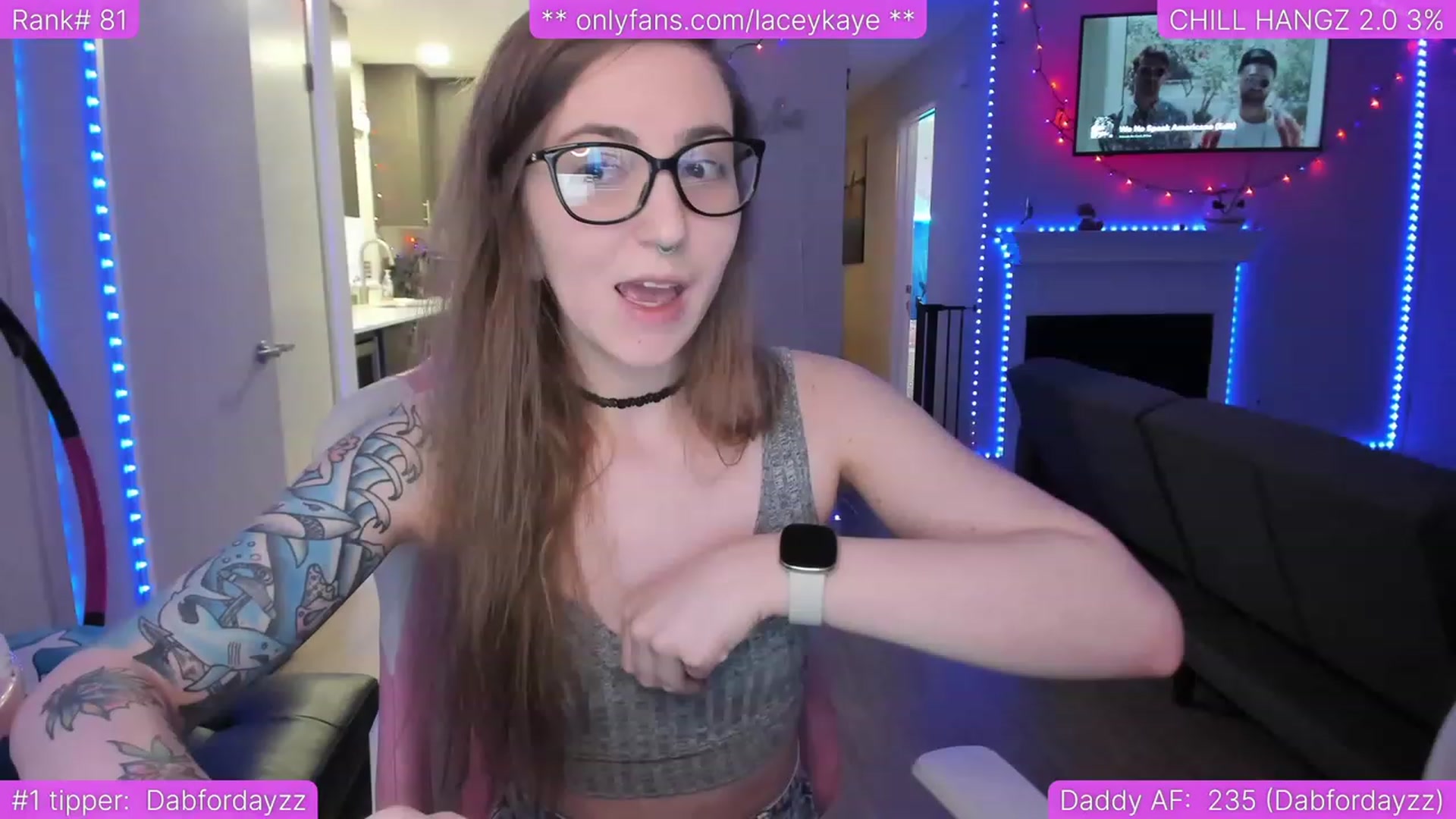 Gallery image thumbnail from TheSharkQueen's myfreecams stream on, 04/14/2023, 02:32 image 5 of 20