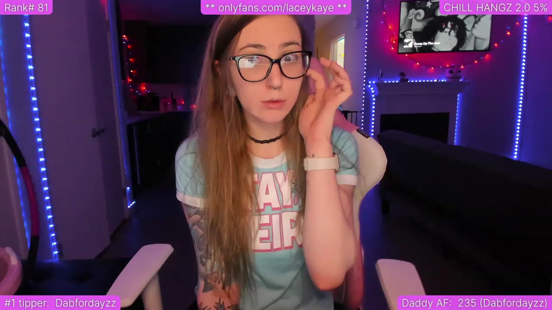 Gallery image thumbnail from TheSharkQueen's myfreecams stream on, 04/14/2023, 04:16 image 20 of 20