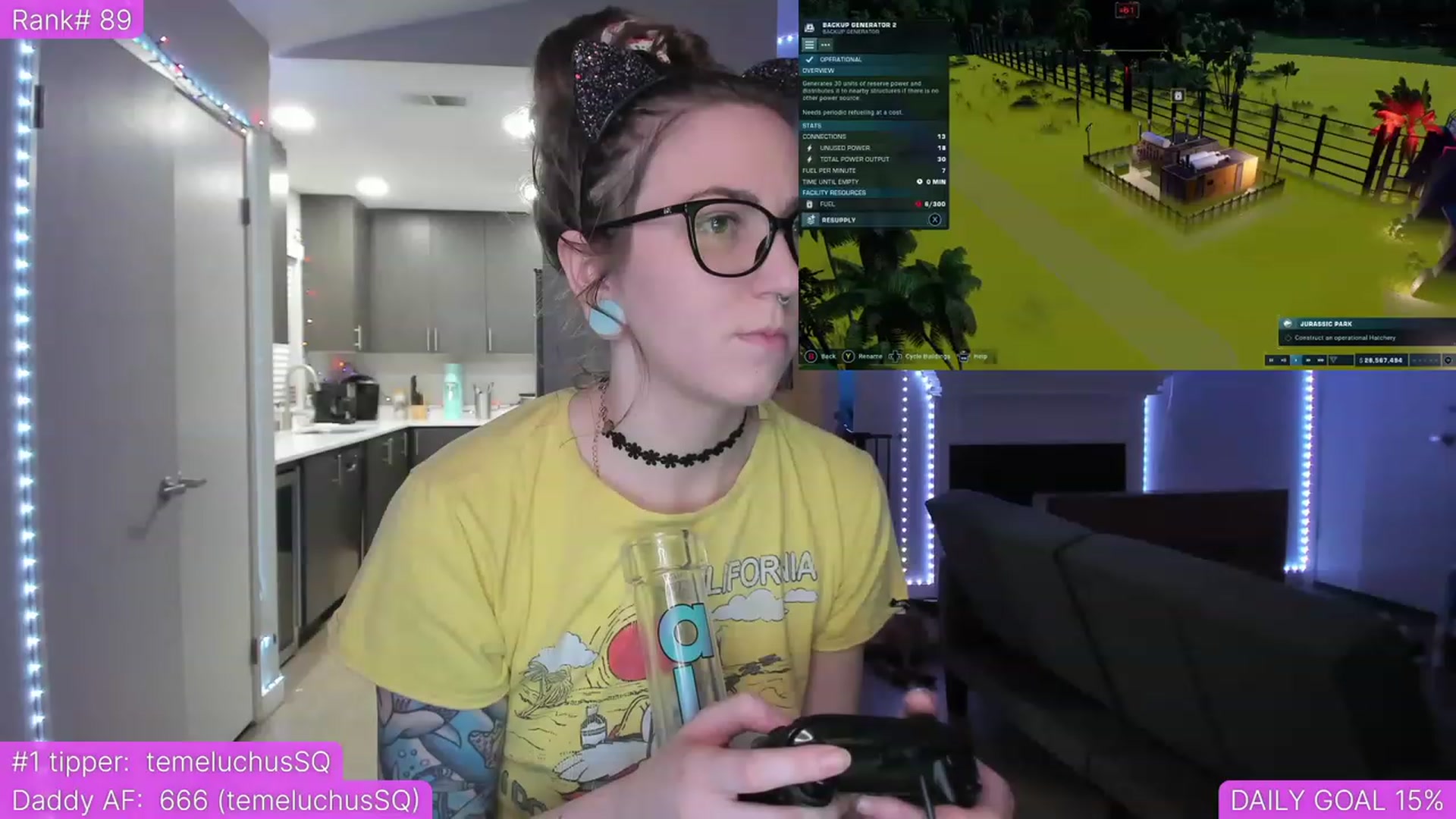 Gallery image thumbnail from TheSharkQueen's myfreecams stream on, 04/18/2023, 02:57 image 15 of 20