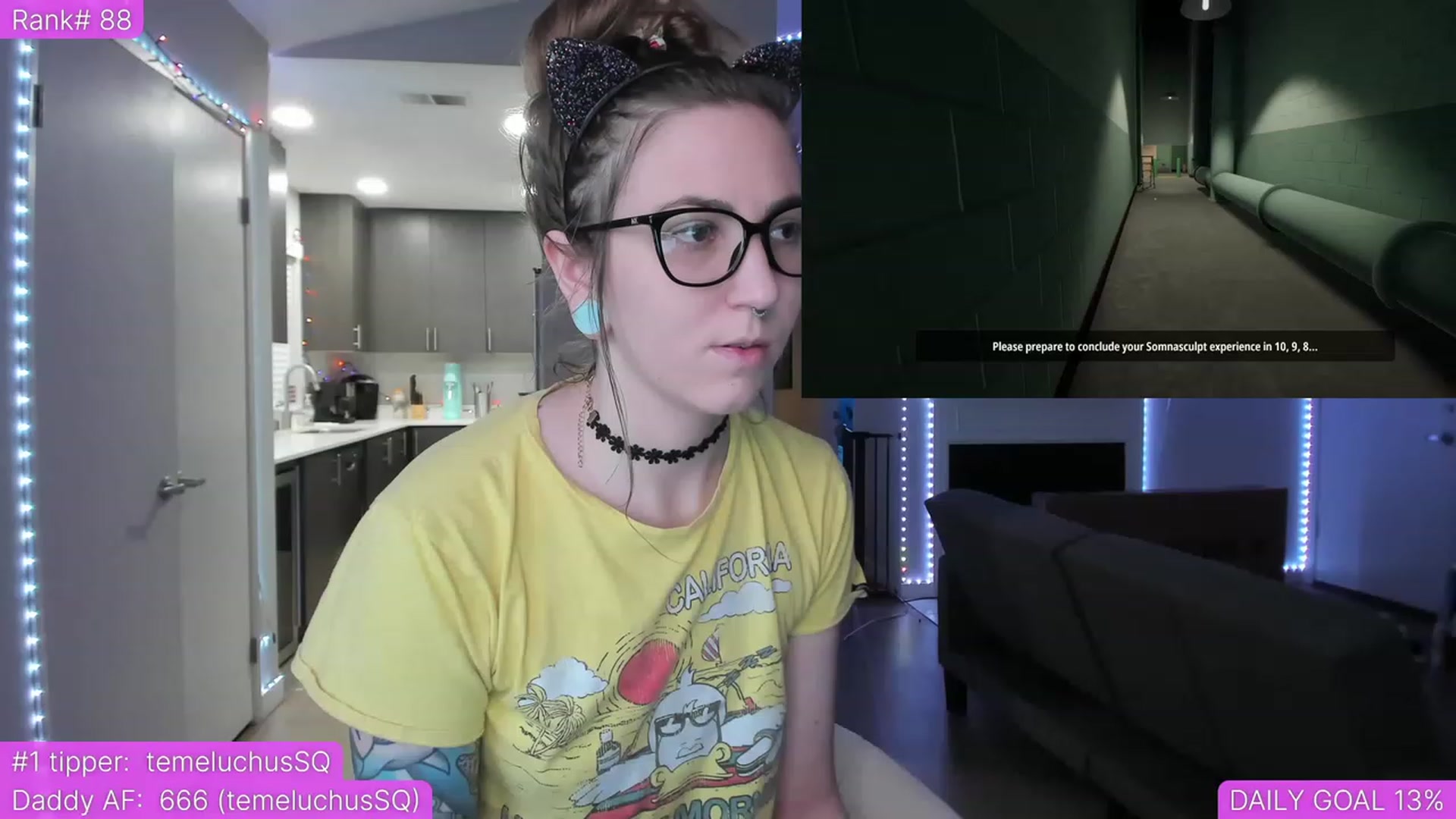 Gallery image thumbnail from TheSharkQueen's myfreecams stream on, 04/18/2023, 02:57 image 1 of 20