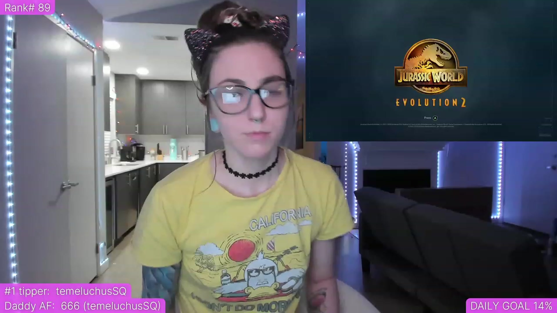 Gallery image thumbnail from TheSharkQueen's myfreecams stream on, 04/18/2023, 02:57 image 10 of 20
