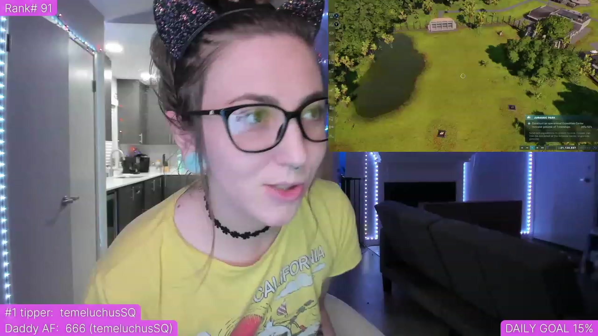 Gallery image thumbnail from TheSharkQueen's myfreecams stream on, 04/18/2023, 03:55 image 2 of 20