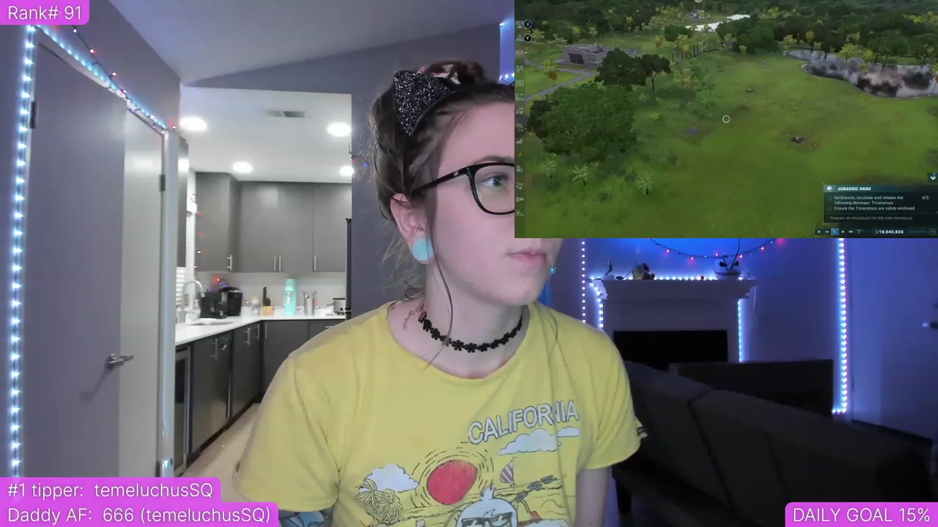 Gallery image thumbnail from TheSharkQueen's myfreecams stream on, 04/18/2023, 03:55 image 14 of 20