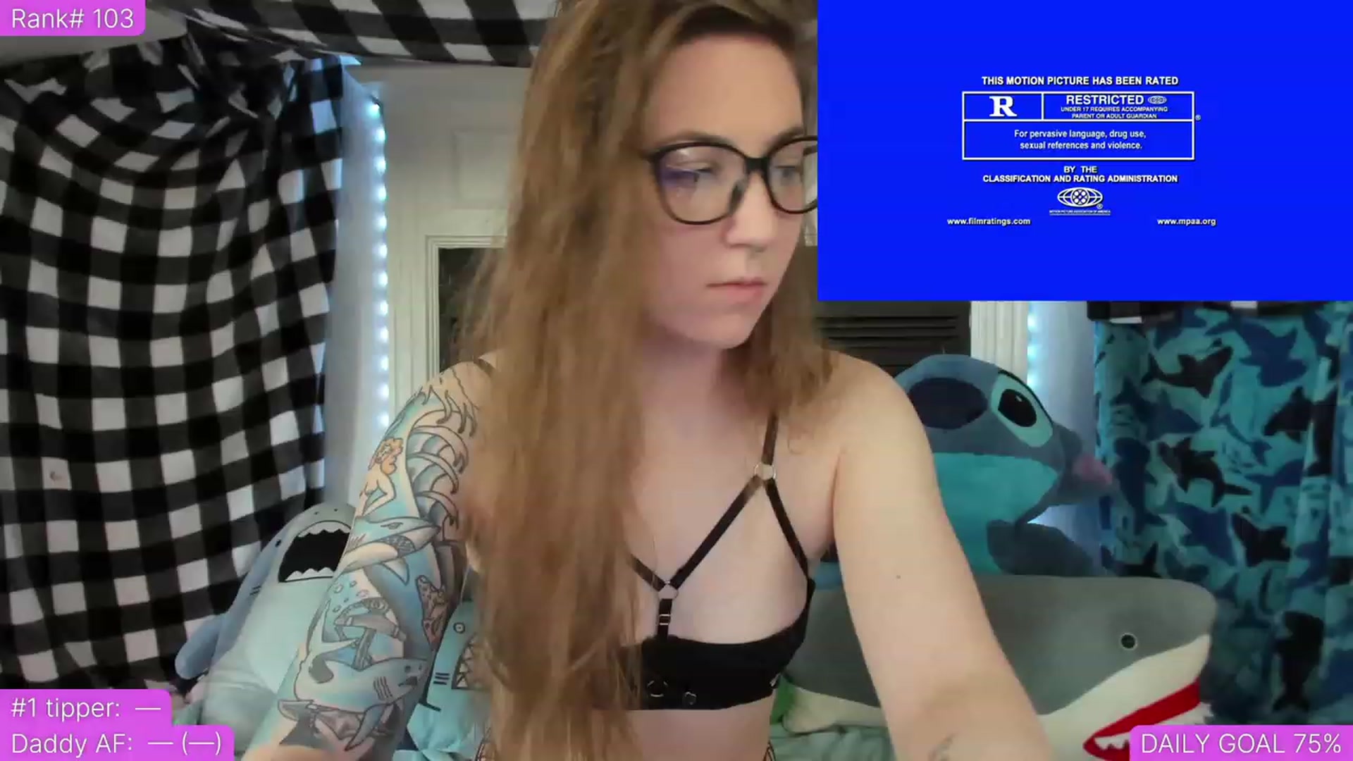 Gallery image thumbnail from TheSharkQueen's myfreecams stream on, 04/21/2023, 24:01 image 2 of 20