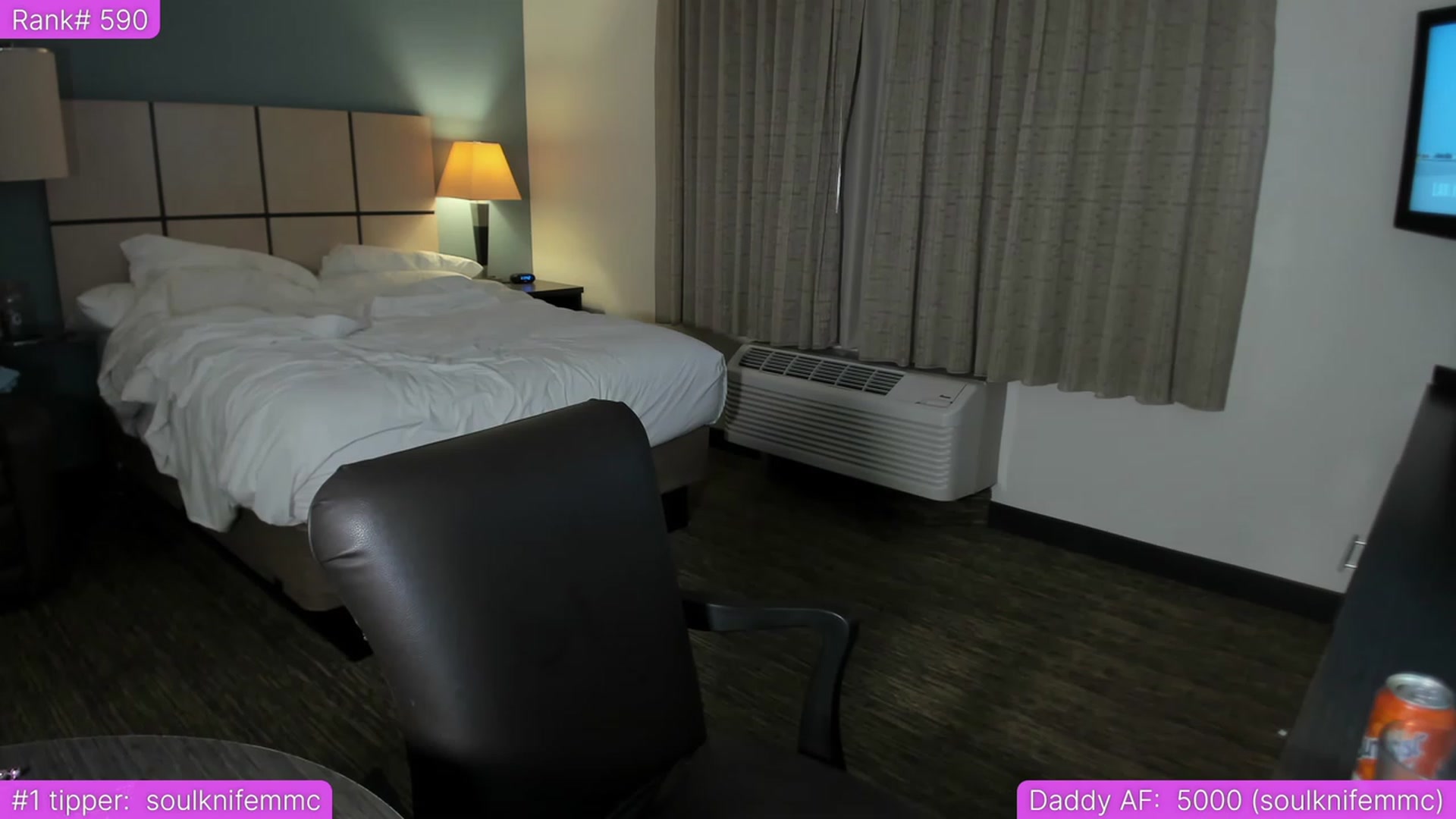 Gallery image thumbnail from TheSharkQueen's myfreecams stream on, 06/03/2023, 09:36 image 3 of 20