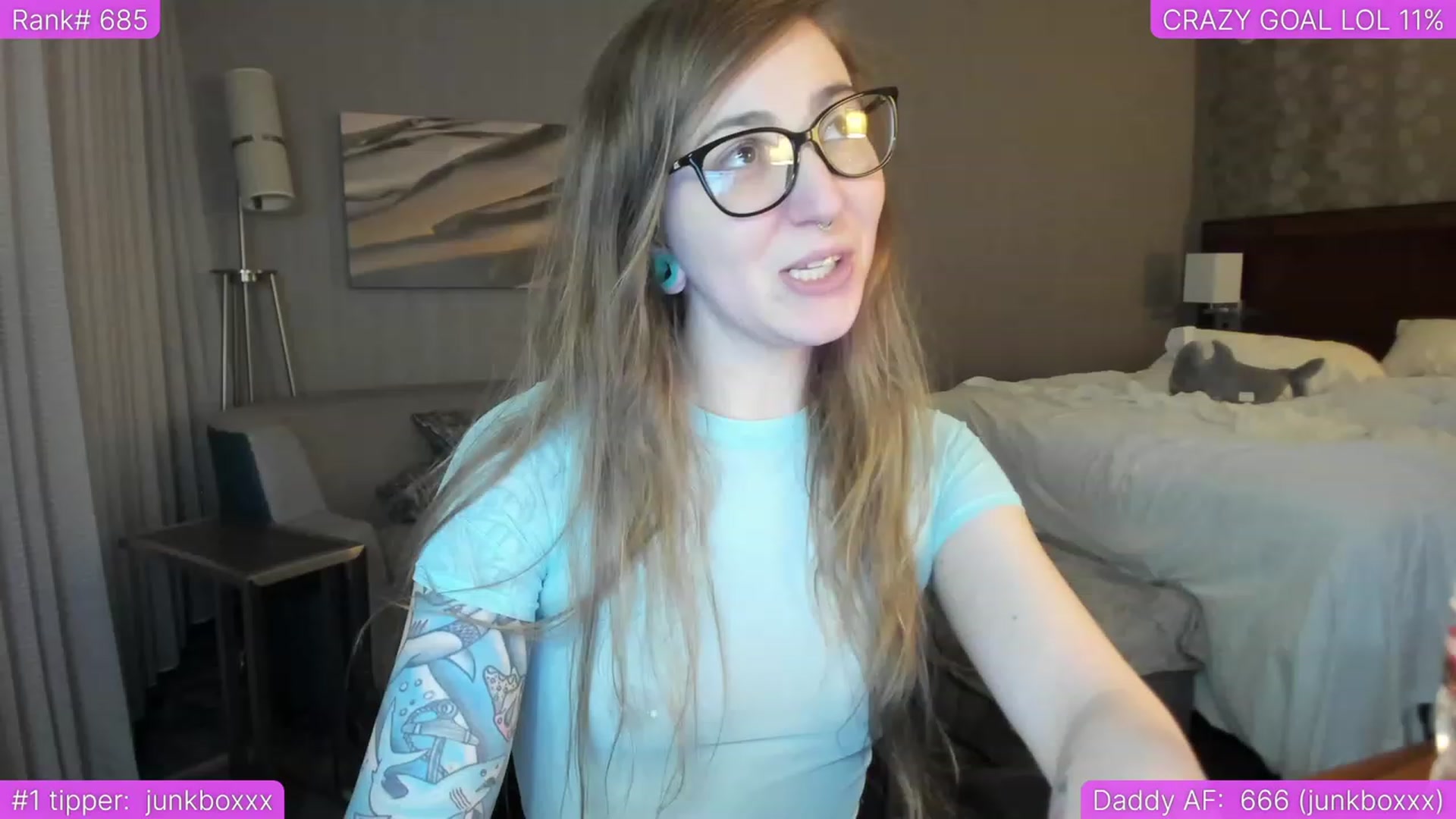 Gallery image thumbnail from TheSharkQueen's myfreecams stream on, 06/13/2023, 05:45 image 6 of 20