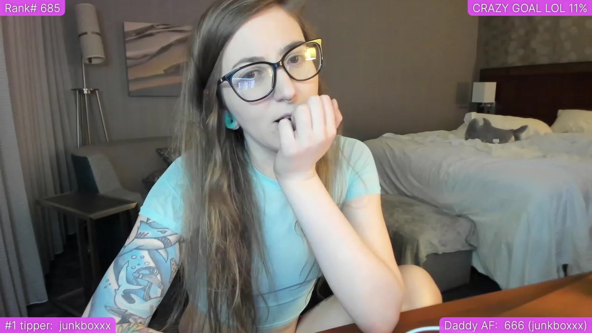 Gallery image thumbnail from TheSharkQueen's myfreecams stream on, 06/13/2023, 05:45 image 13 of 20