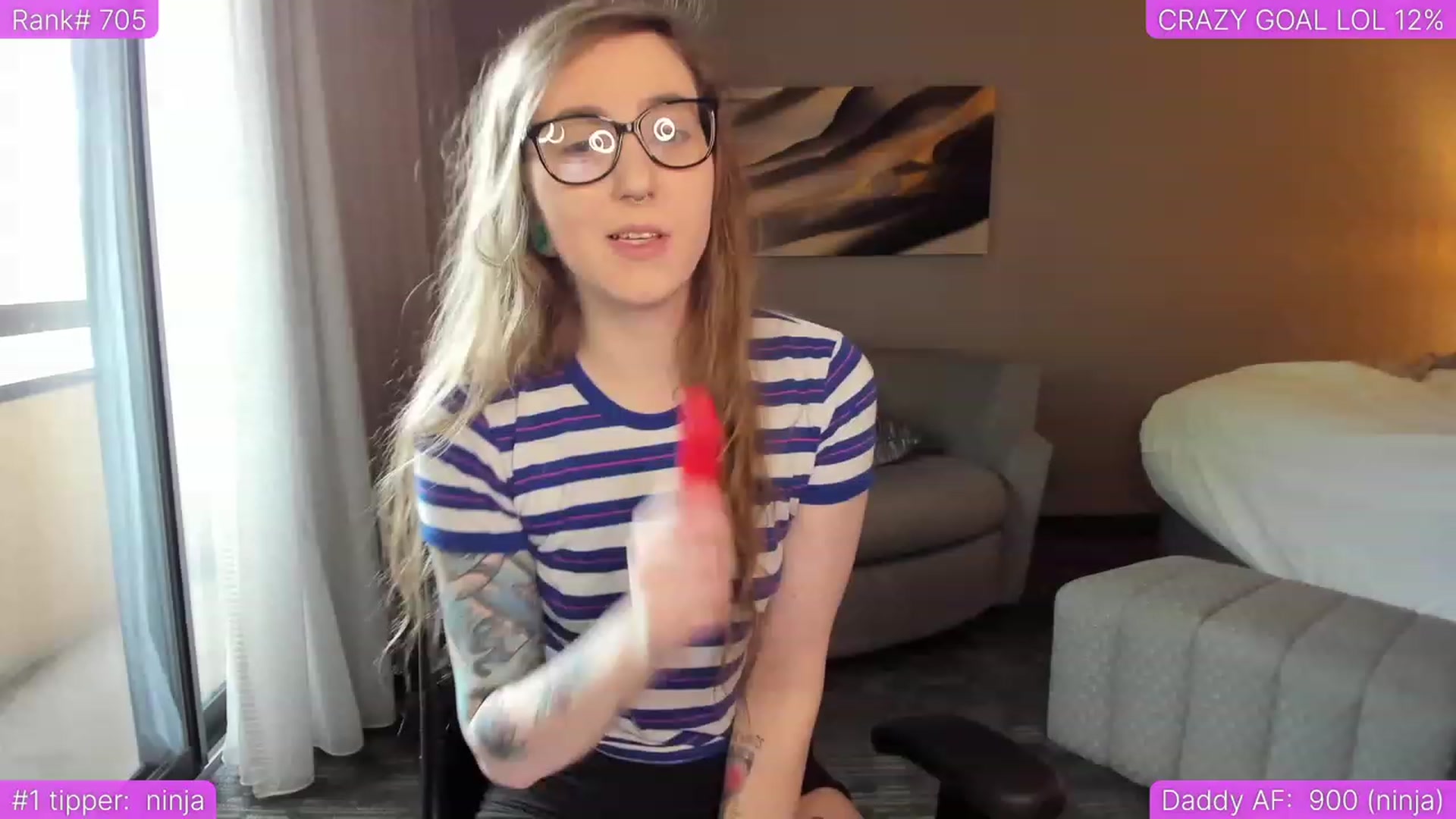 Gallery image thumbnail from TheSharkQueen's myfreecams stream on, 06/14/2023, 24:01 image 9 of 20