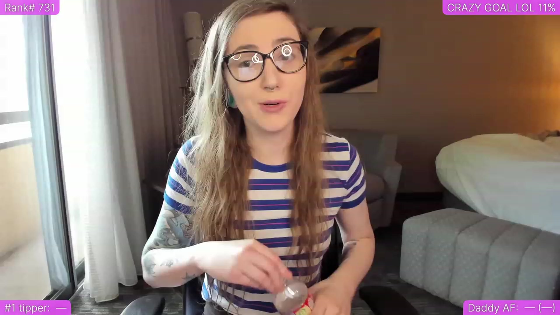 Gallery image thumbnail from TheSharkQueen's myfreecams stream on, 06/14/2023, 24:01 image 4 of 20
