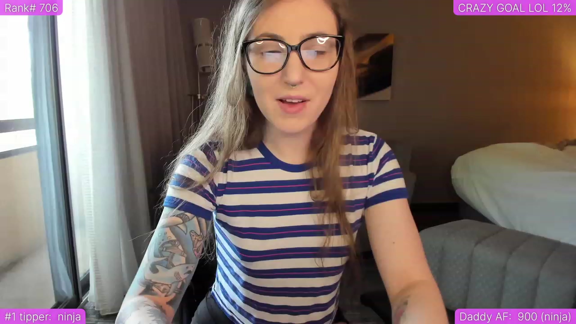 Gallery image thumbnail from TheSharkQueen's myfreecams stream on, 06/14/2023, 24:01 image 11 of 20