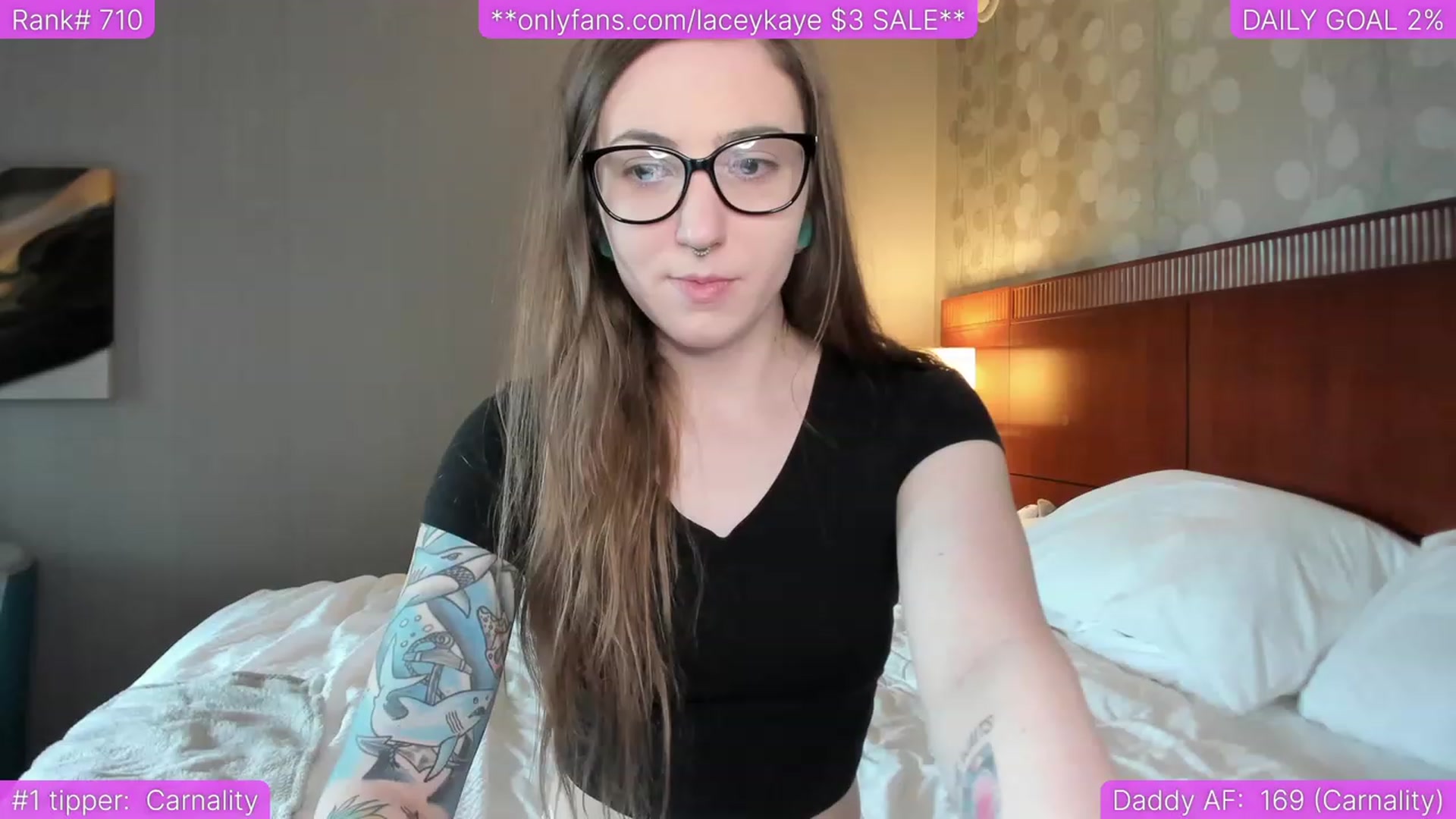 Gallery image thumbnail from TheSharkQueen's myfreecams stream on, 06/14/2023, 23:27 image 1 of 20