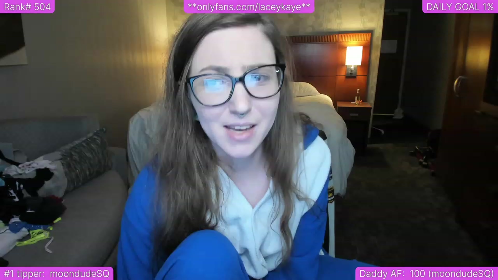 Gallery image thumbnail from TheSharkQueen's myfreecams stream on, 06/23/2023, 03:41 image 17 of 20