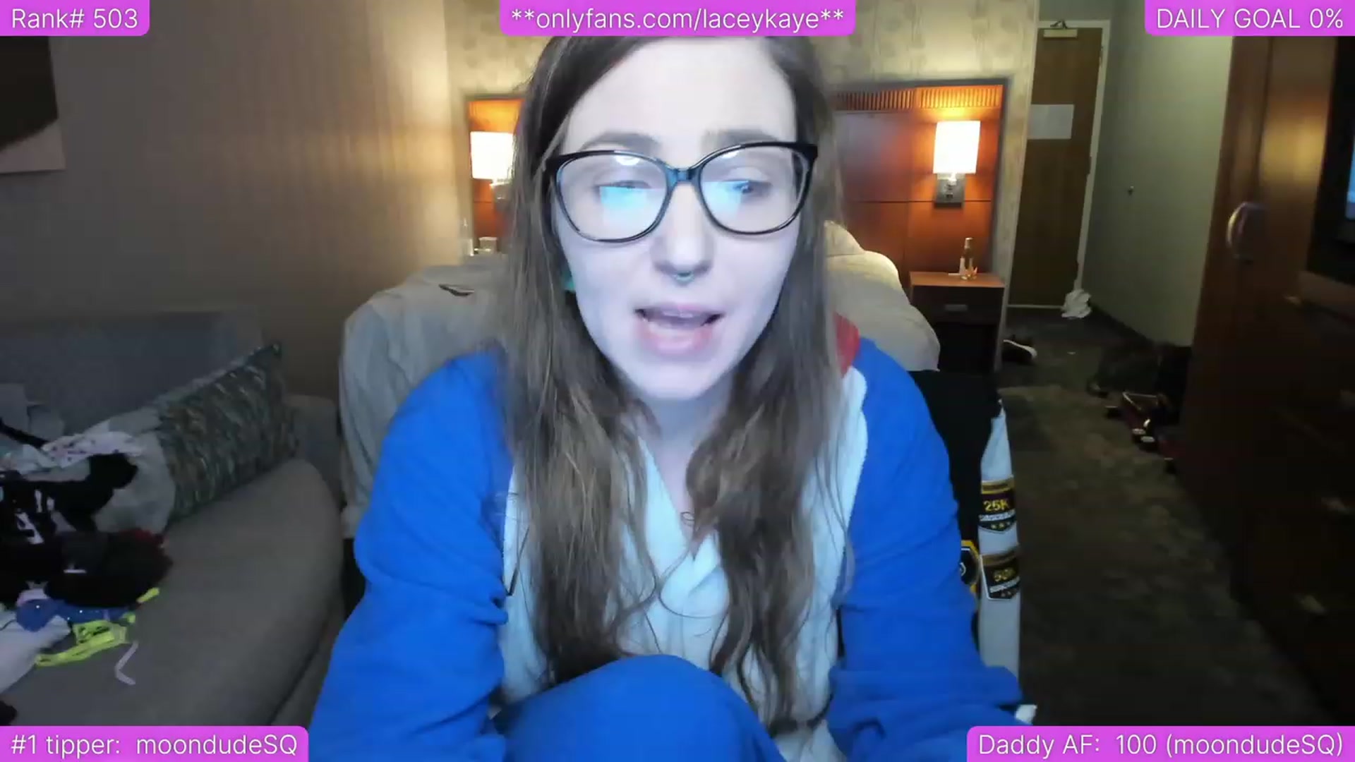 Gallery image thumbnail from TheSharkQueen's myfreecams stream on, 06/23/2023, 03:41 image 4 of 20