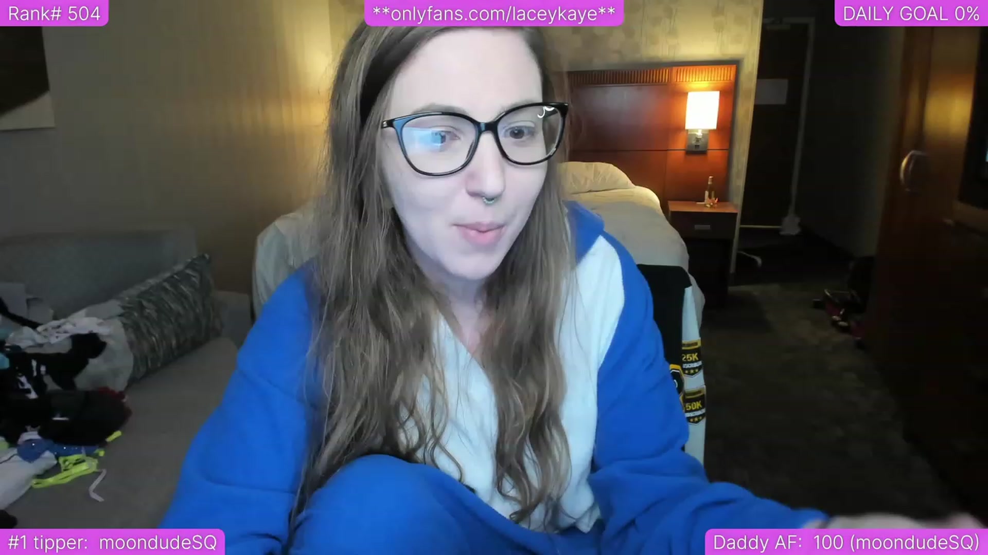 Gallery image thumbnail from TheSharkQueen's myfreecams stream on, 06/23/2023, 03:41 image 15 of 20