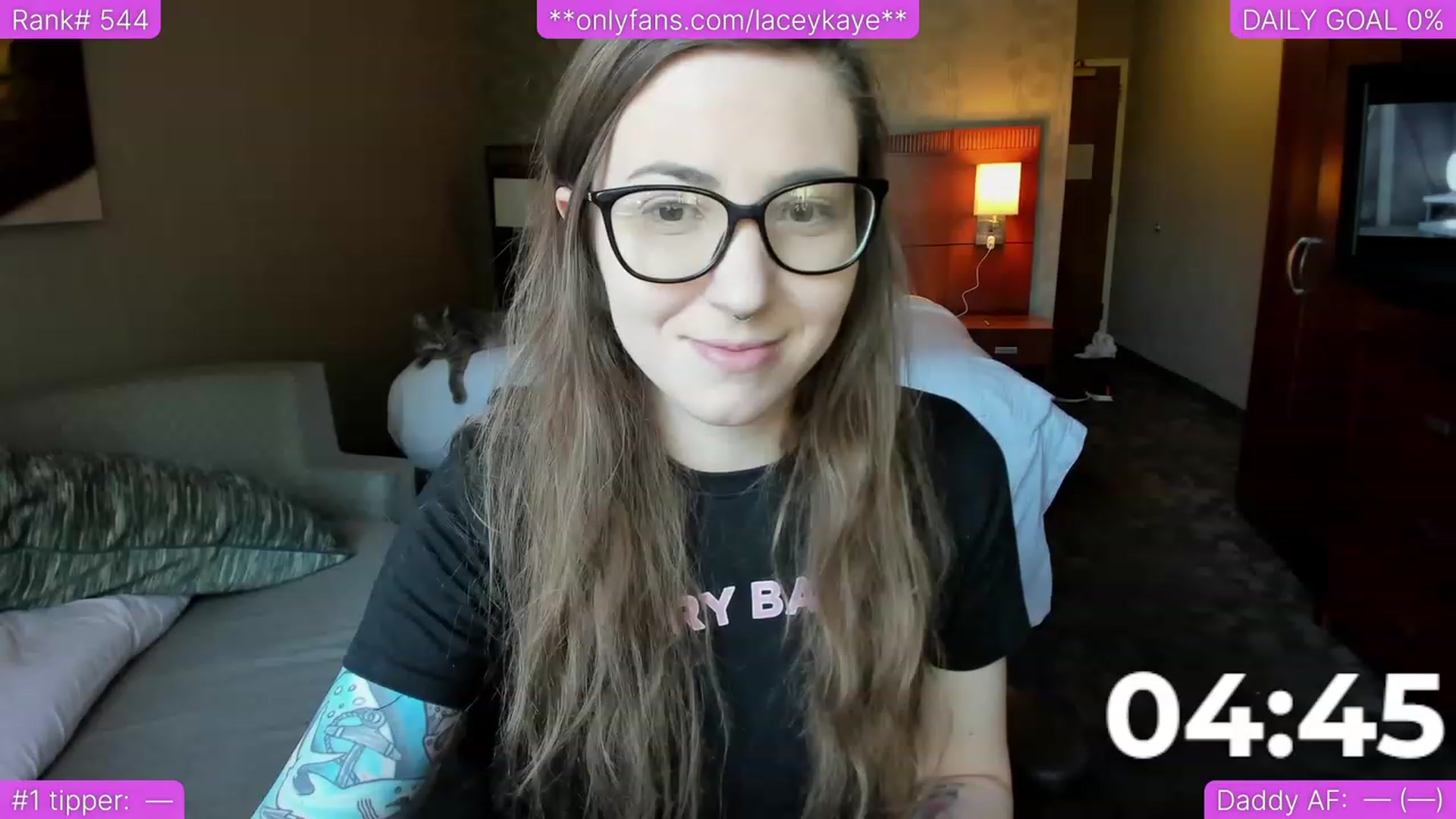 Gallery image thumbnail from TheSharkQueen's myfreecams stream on, 06/24/2023, 21:17 image 14 of 20