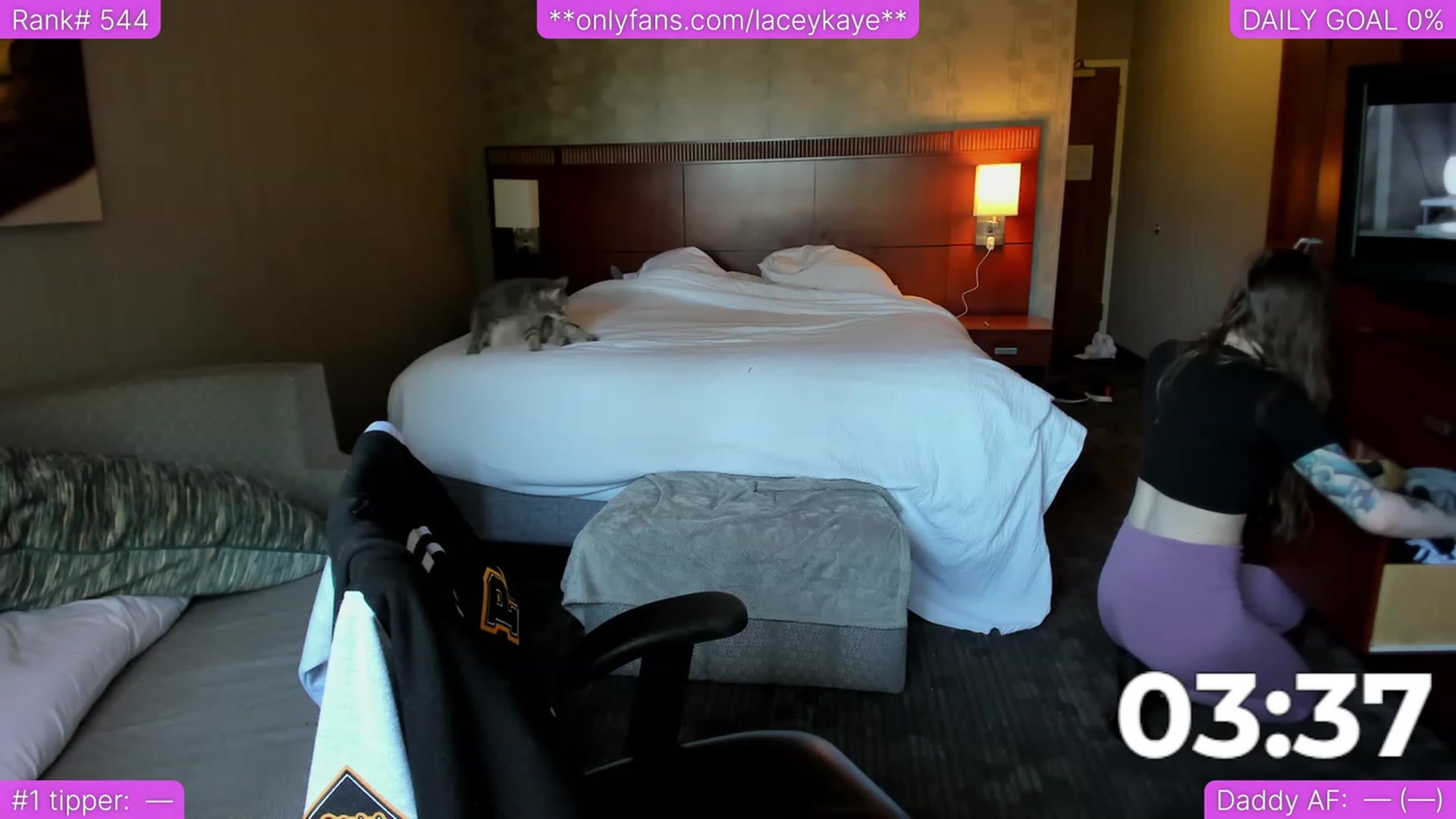 Gallery image thumbnail from TheSharkQueen's myfreecams stream on, 06/24/2023, 21:17 image 16 of 20