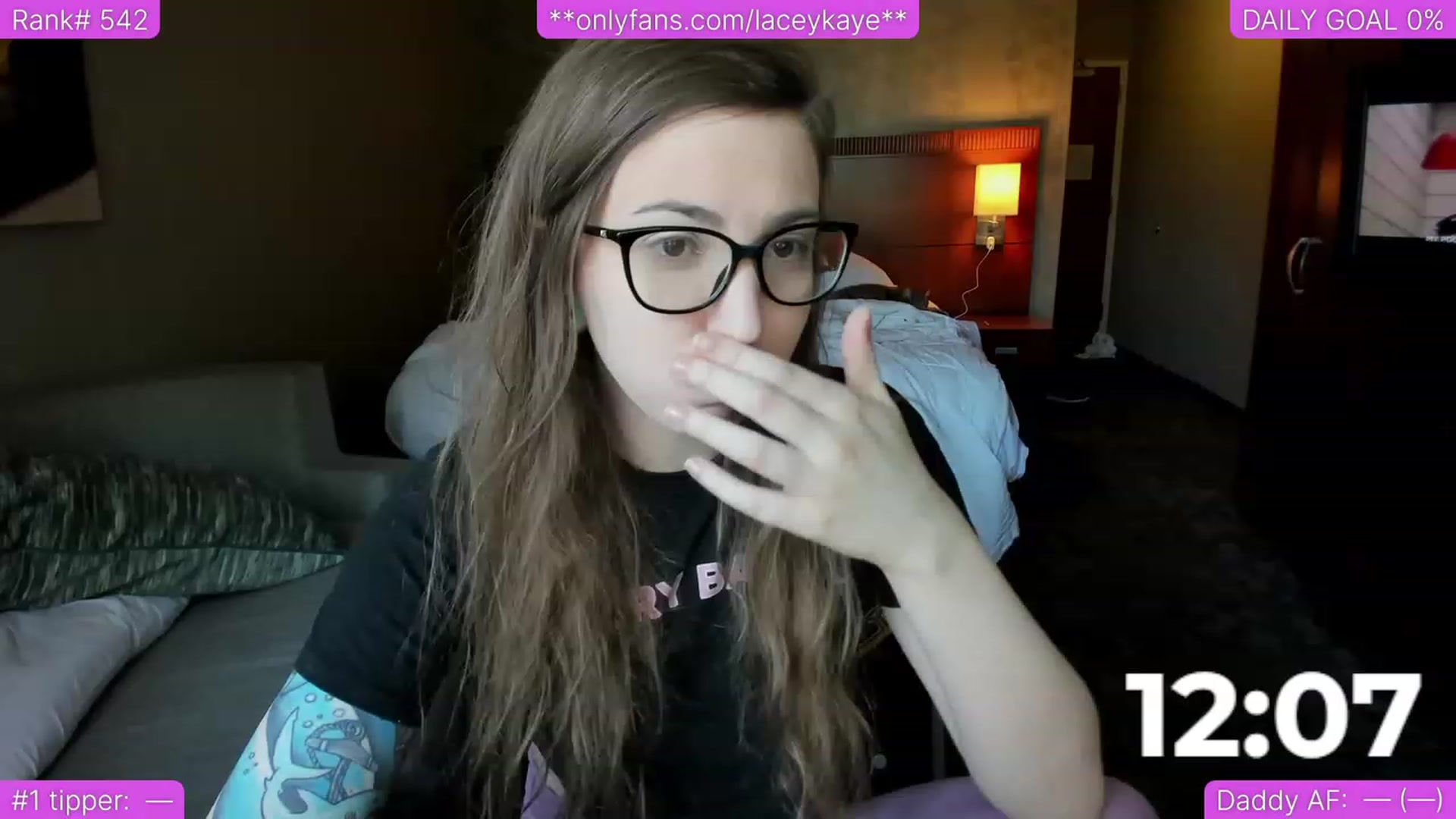 Gallery image thumbnail from TheSharkQueen's myfreecams stream on, 06/24/2023, 21:17 image 1 of 20