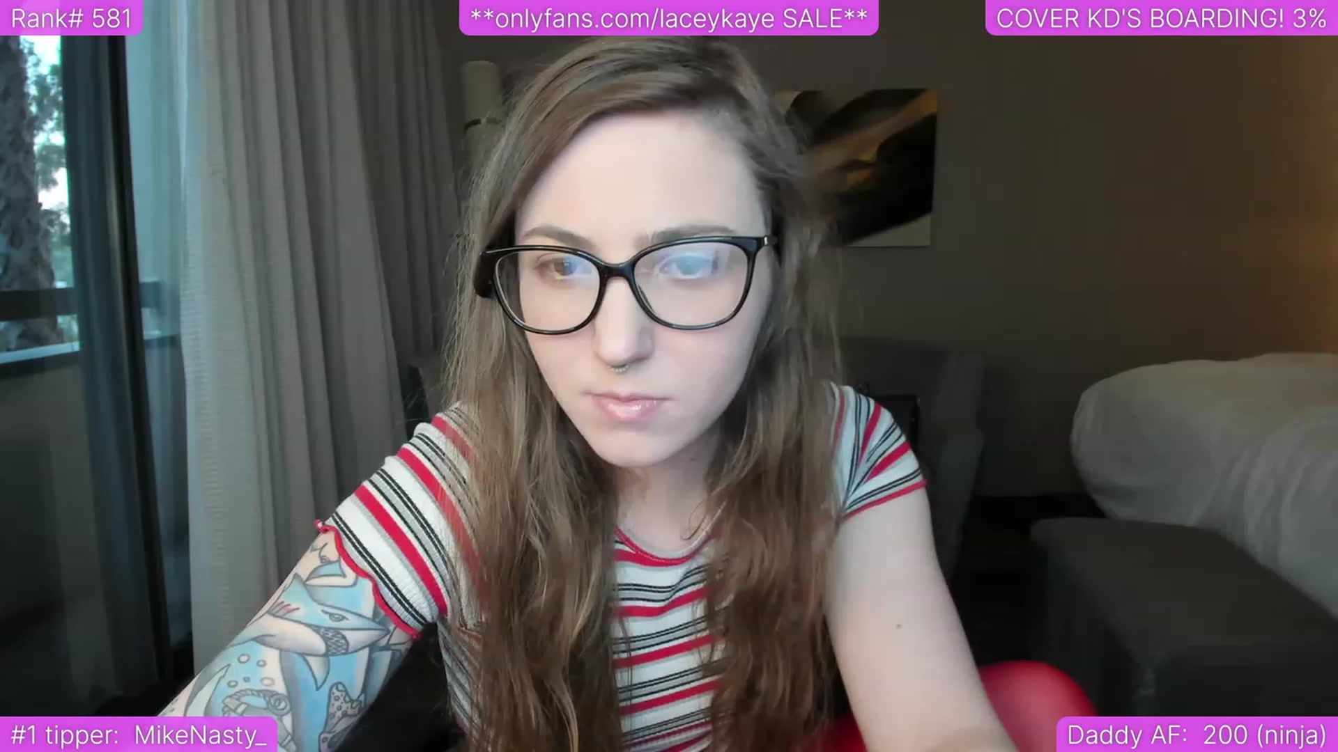 Gallery image thumbnail from TheSharkQueen's myfreecams stream on, 06/30/2023, 03:39 image 13 of 20