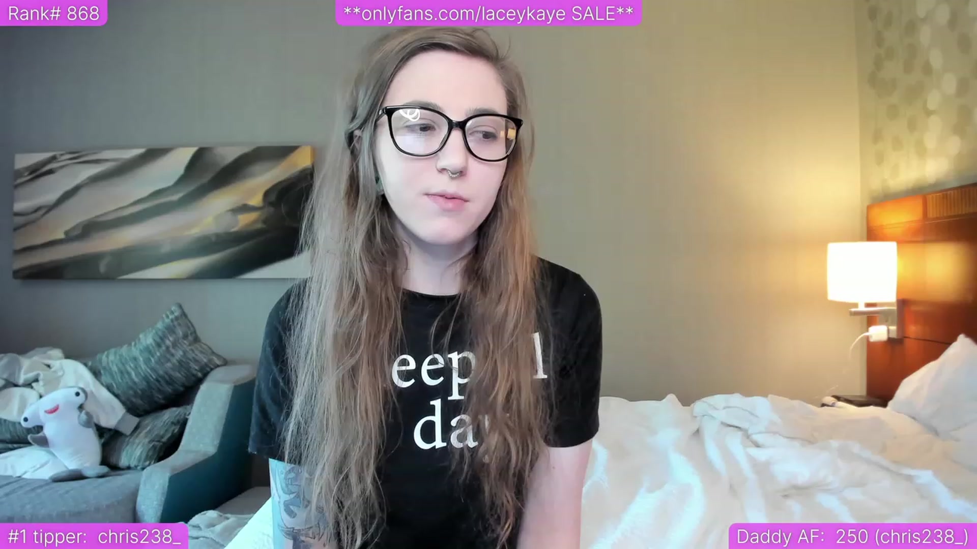 Gallery image thumbnail from TheSharkQueen's myfreecams stream on, 07/01/2023, 22:28 image 7 of 20