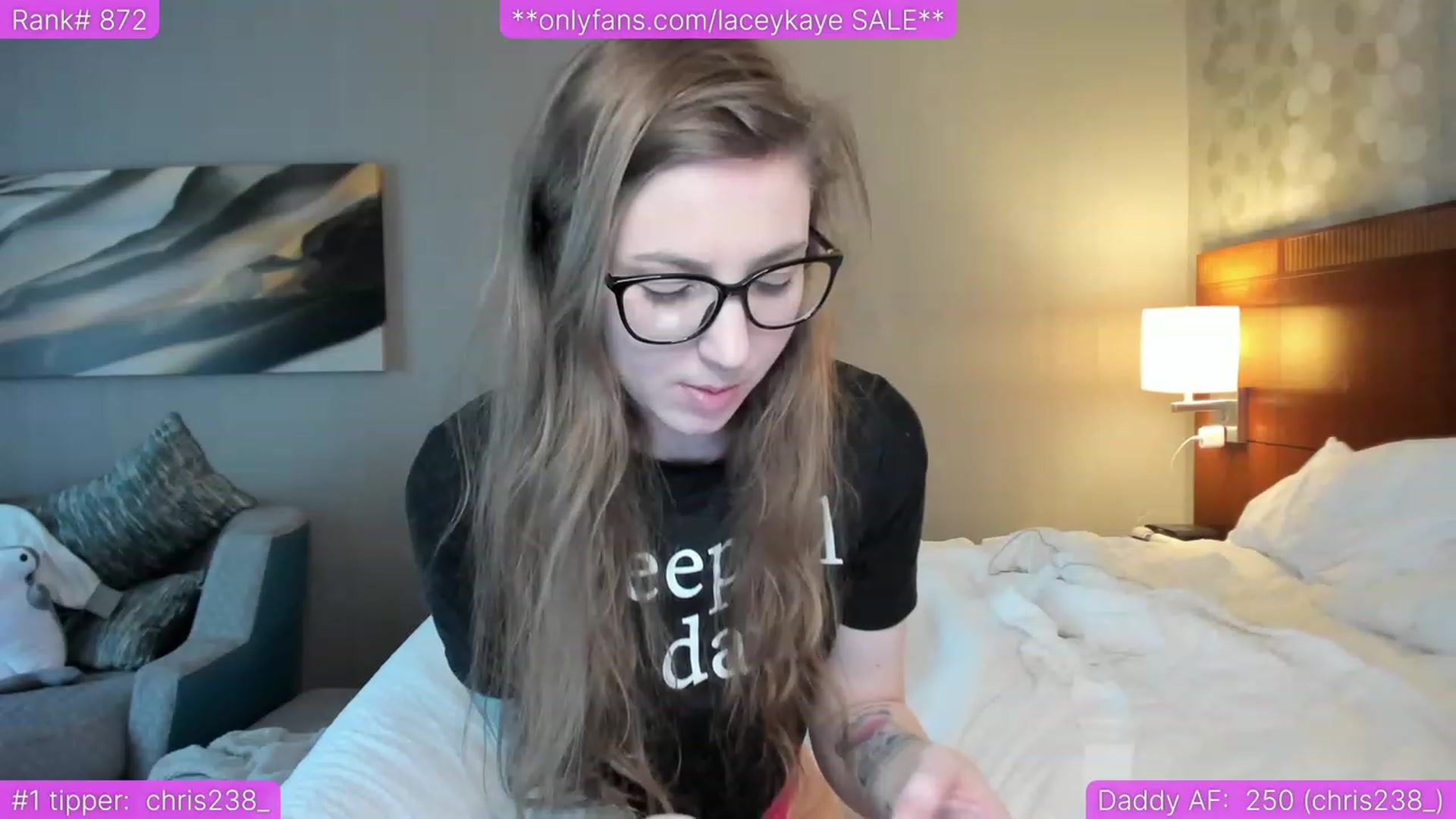 Gallery image thumbnail from TheSharkQueen's myfreecams stream on, 07/01/2023, 22:28 image 16 of 20