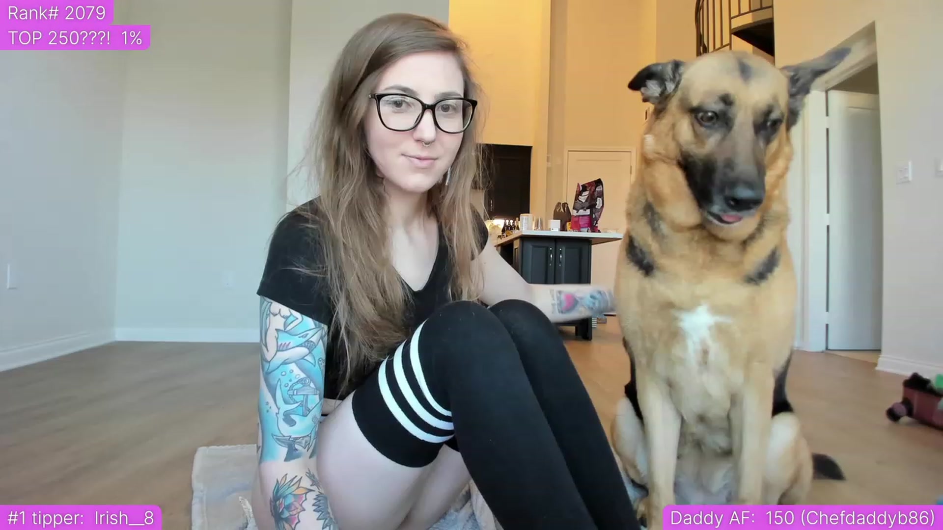 Gallery image thumbnail from TheSharkQueen's myfreecams stream on, 07/07/2023, 24:02 image 13 of 20