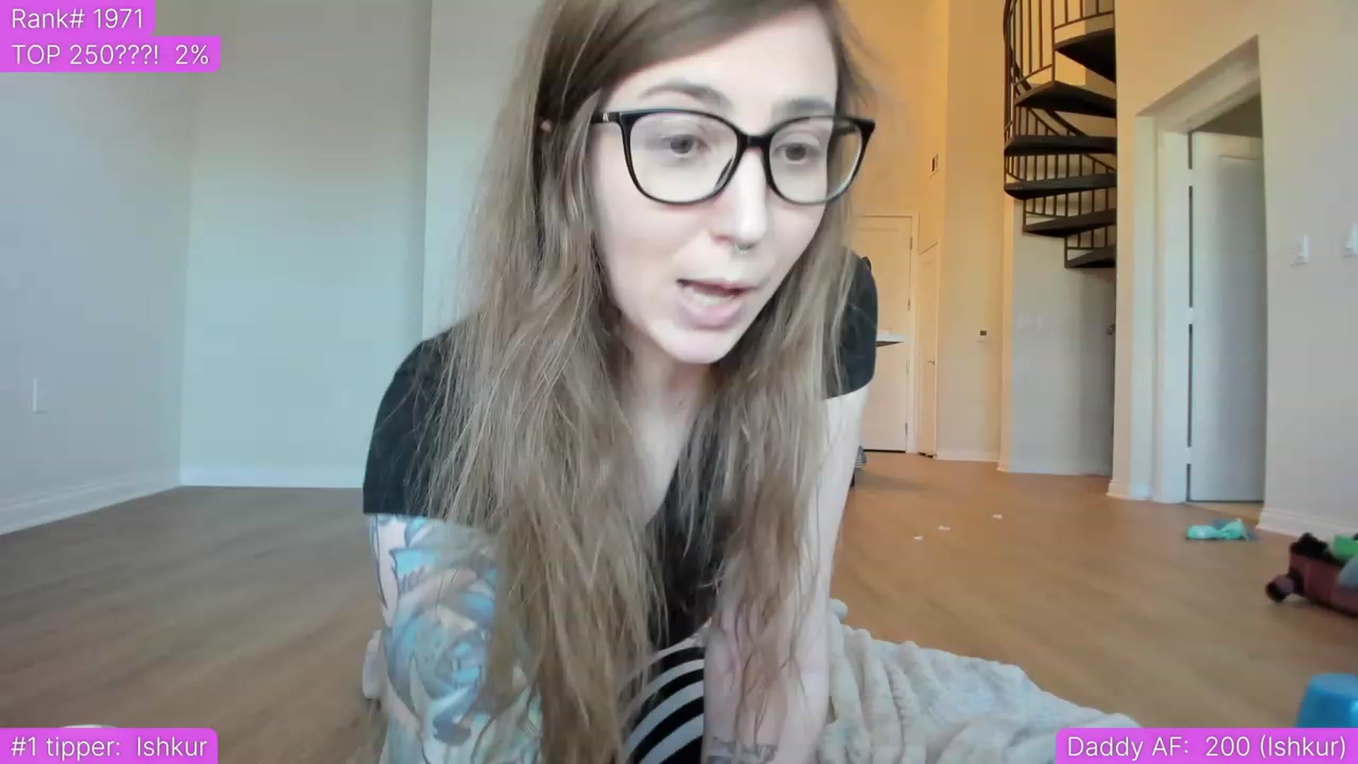 Gallery image thumbnail from TheSharkQueen's myfreecams stream on, 07/07/2023, 01:24 image 11 of 20