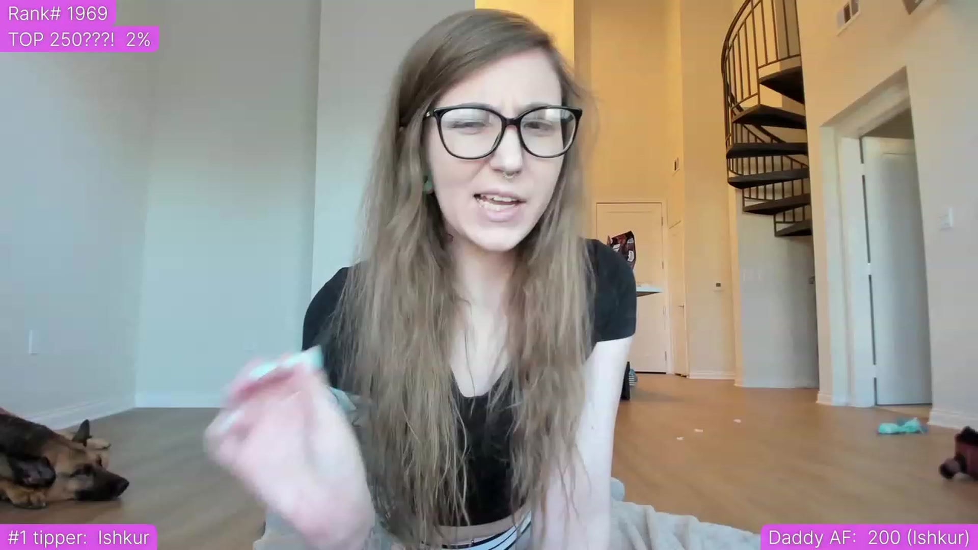 Gallery image thumbnail from TheSharkQueen's myfreecams stream on, 07/07/2023, 01:24 image 15 of 20