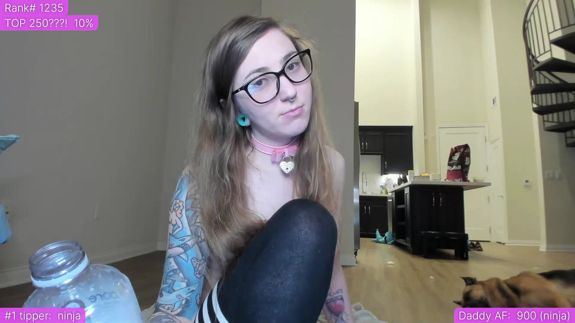 Gallery image thumbnail from TheSharkQueen's myfreecams stream on, 07/07/2023, 10:35 image 6 of 20