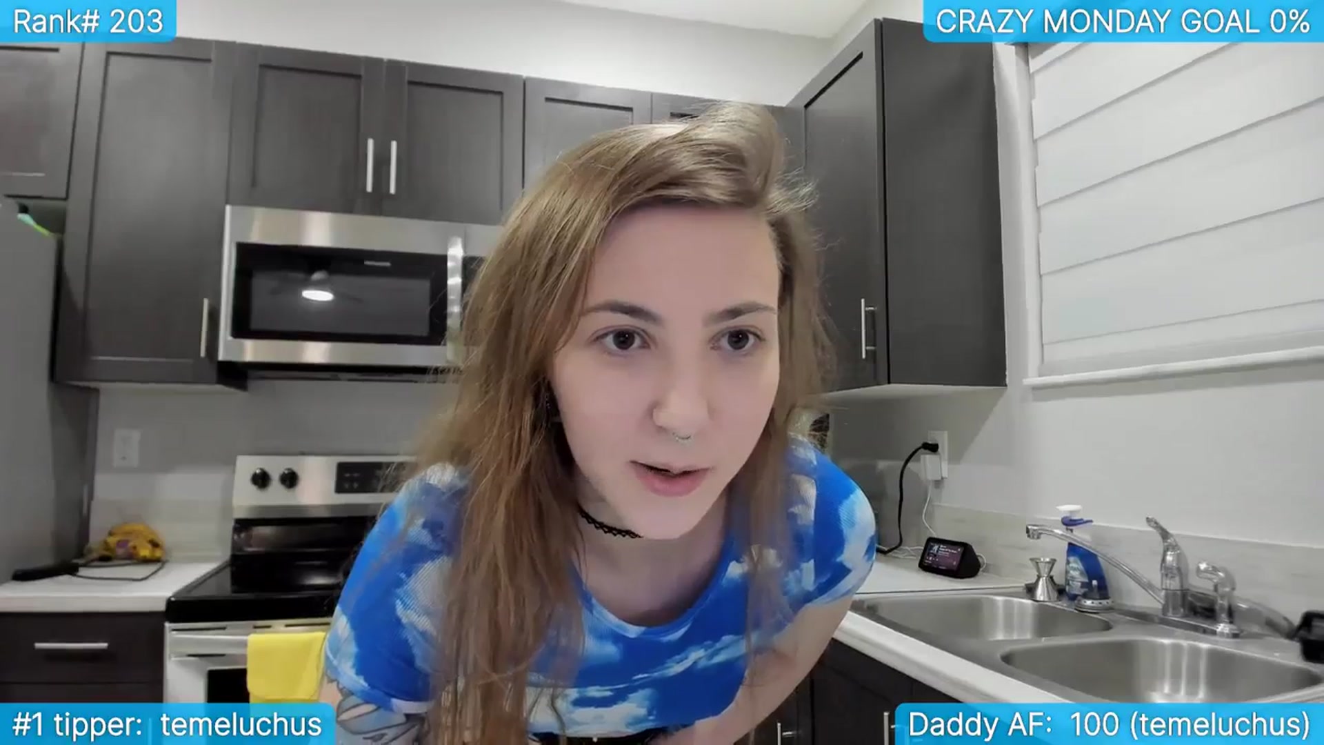 Gallery image thumbnail from TheSharkQueen's myfreecams stream on, 09/19/2023, 24:05 image 12 of 20