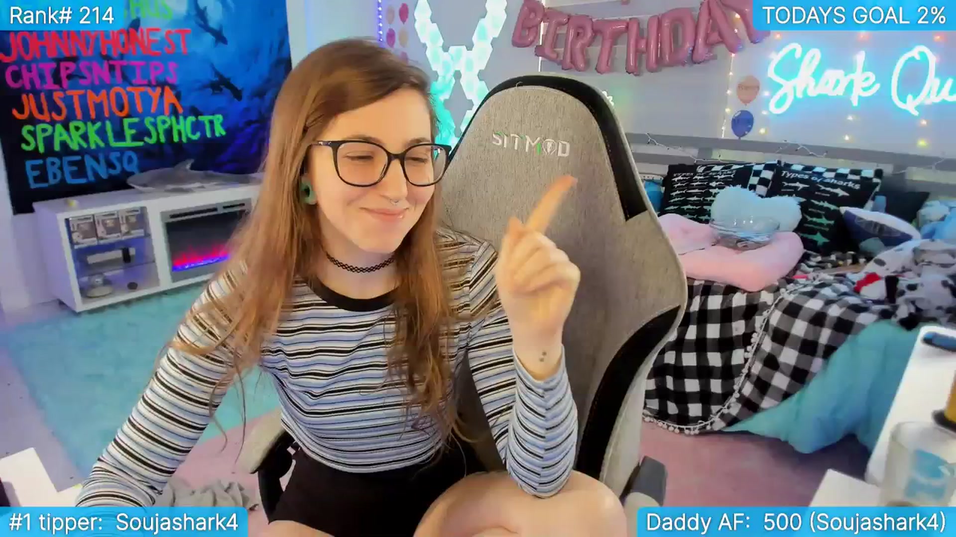 Gallery image thumbnail from TheSharkQueen's myfreecams stream on, 09/20/2023, 21:31 image 11 of 20