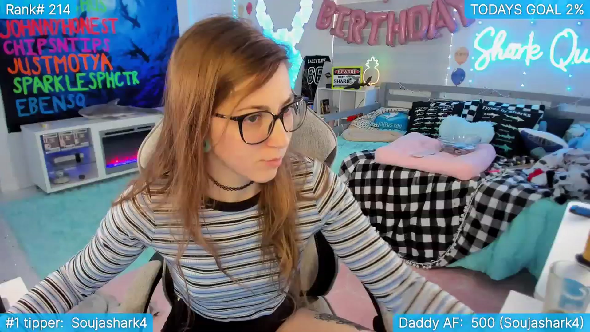Gallery image thumbnail from TheSharkQueen's myfreecams stream on, 09/20/2023, 21:31 image 8 of 20