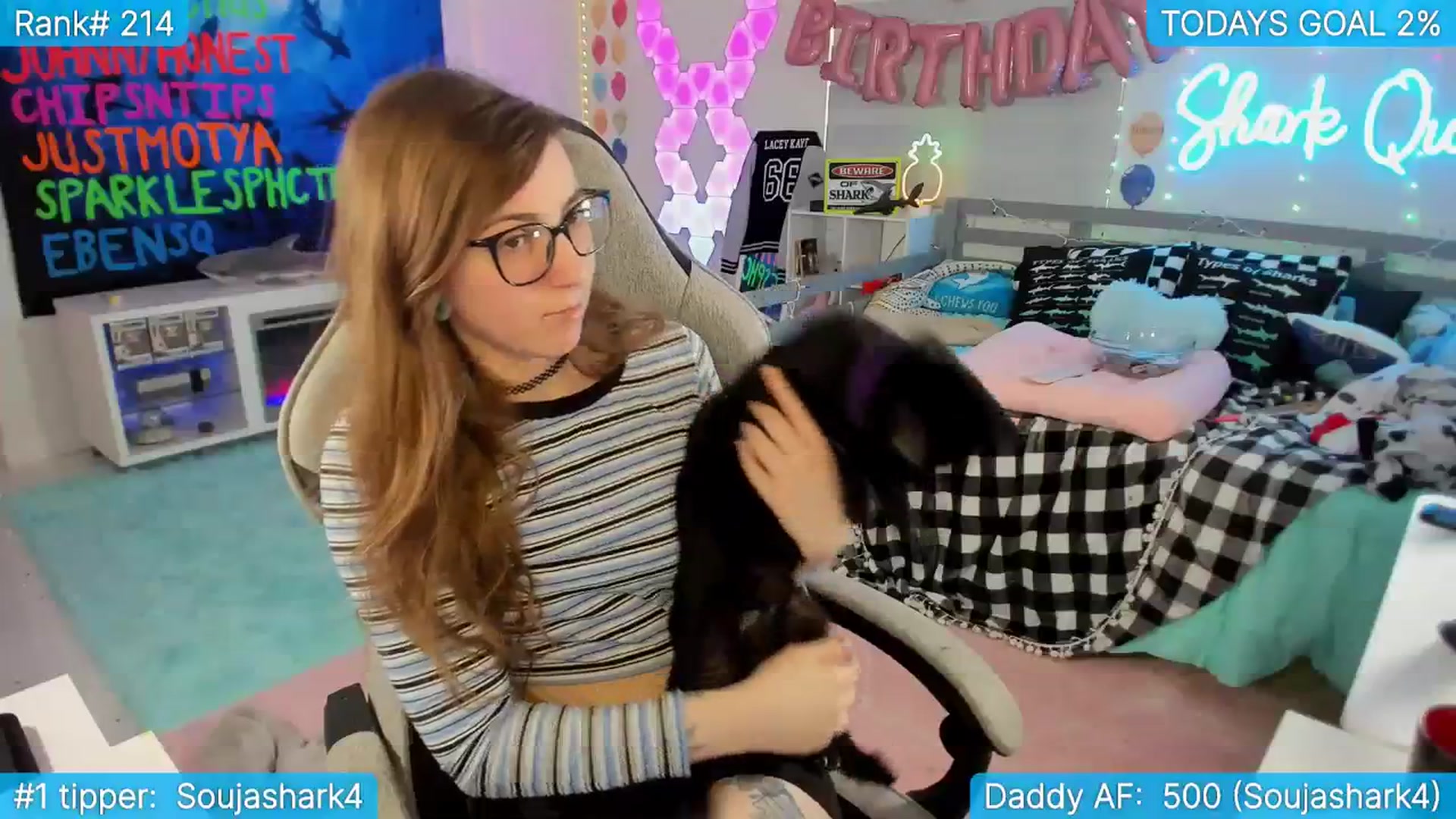Gallery image thumbnail from TheSharkQueen's myfreecams stream on, 09/20/2023, 21:31 image 18 of 20