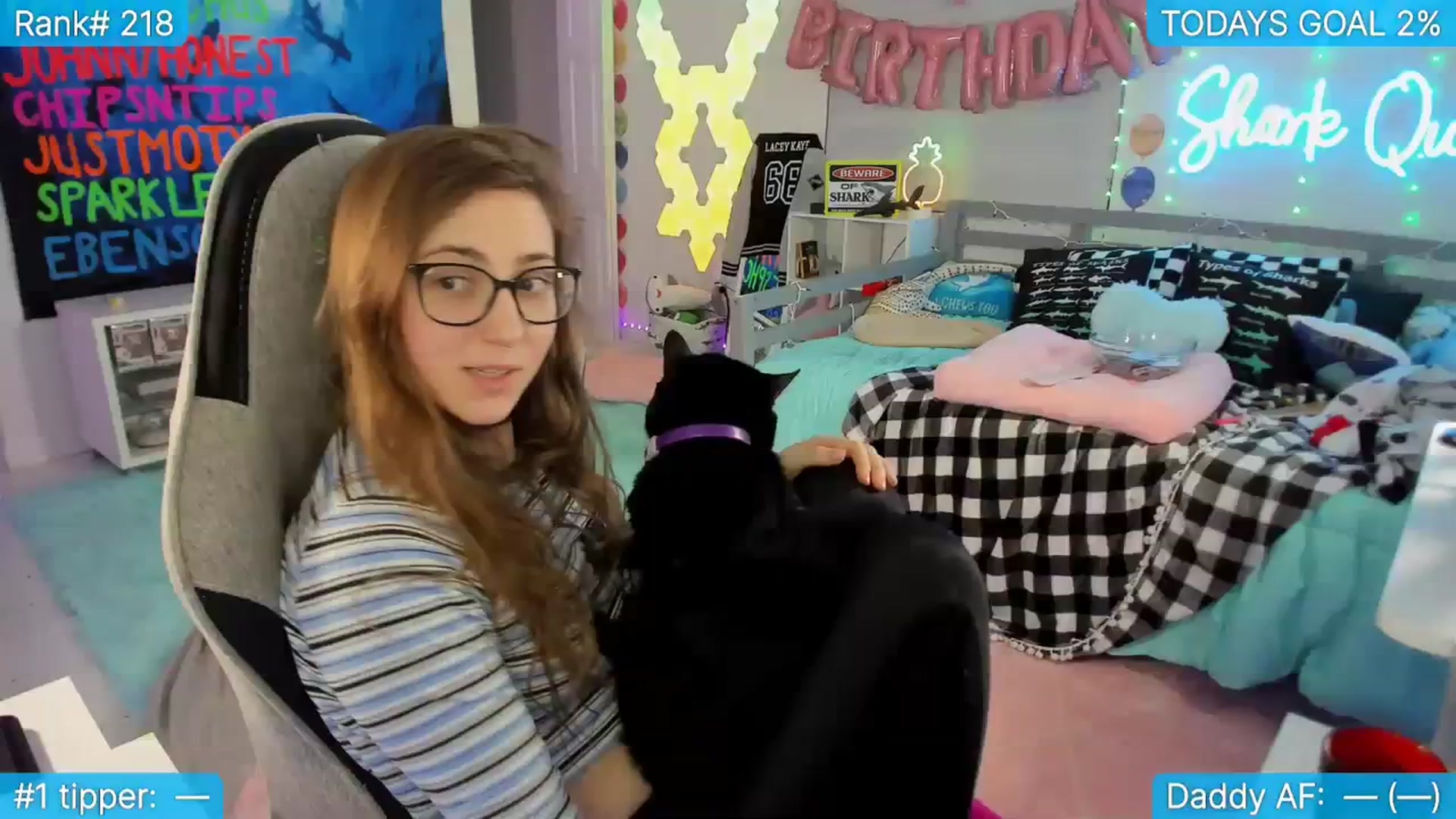 Gallery image thumbnail from TheSharkQueen's myfreecams stream on, 09/21/2023, 02:49 image 1 of 20