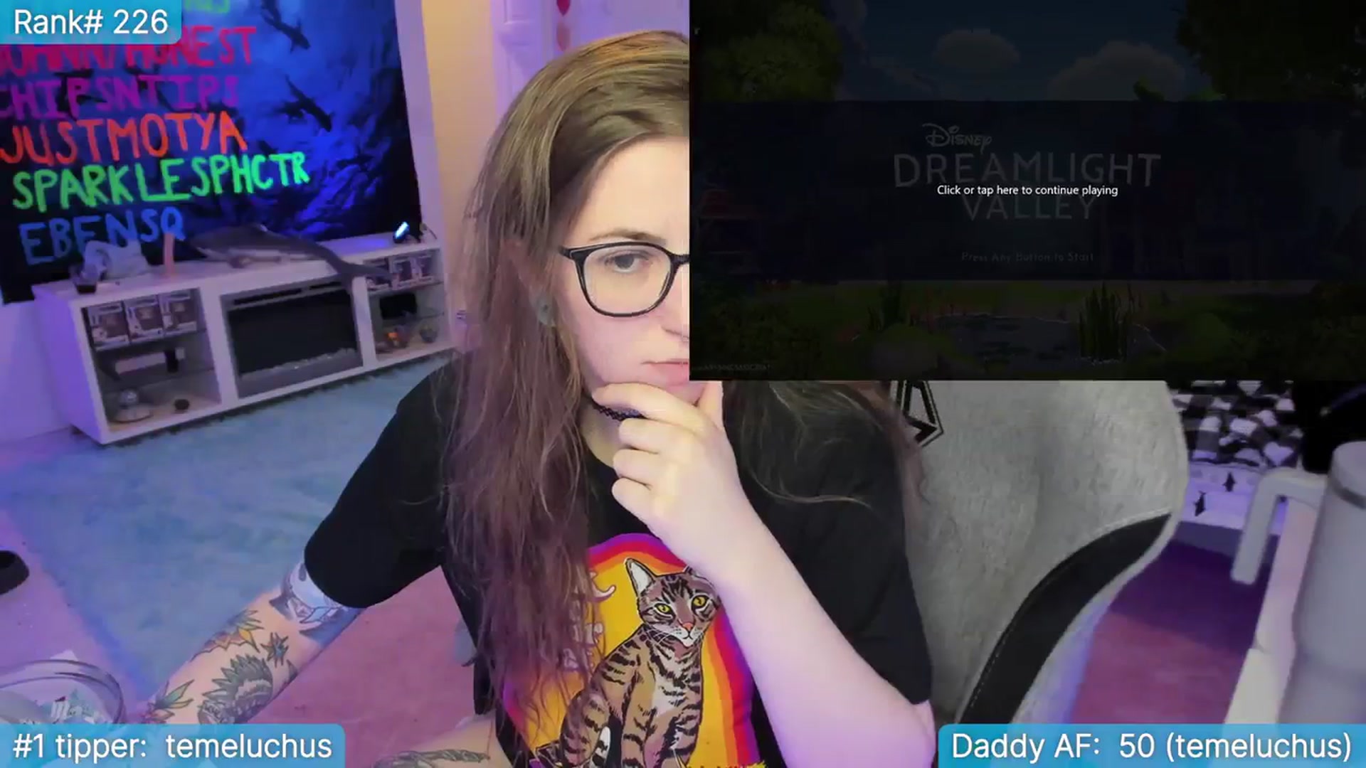 Gallery image thumbnail from TheSharkQueen's myfreecams stream on, 09/26/2023, 02:25 image 8 of 20