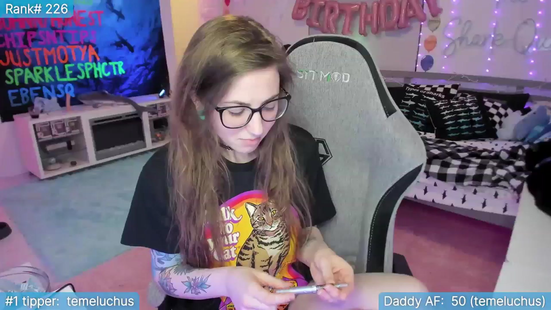 Gallery image thumbnail from TheSharkQueen's myfreecams stream on, 09/26/2023, 02:25 image 3 of 20