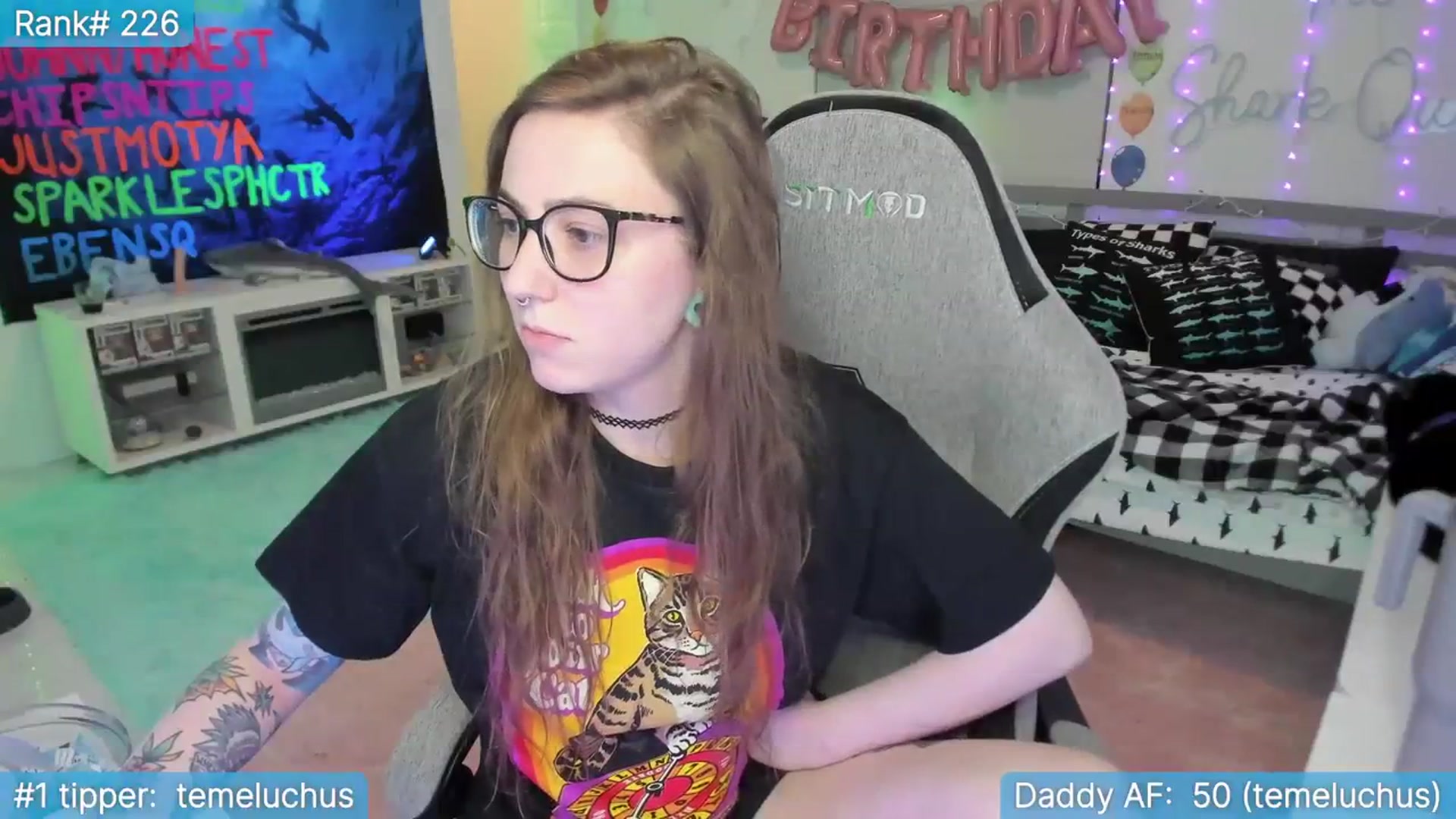 Gallery image thumbnail from TheSharkQueen's myfreecams stream on, 09/26/2023, 02:25 image 6 of 20