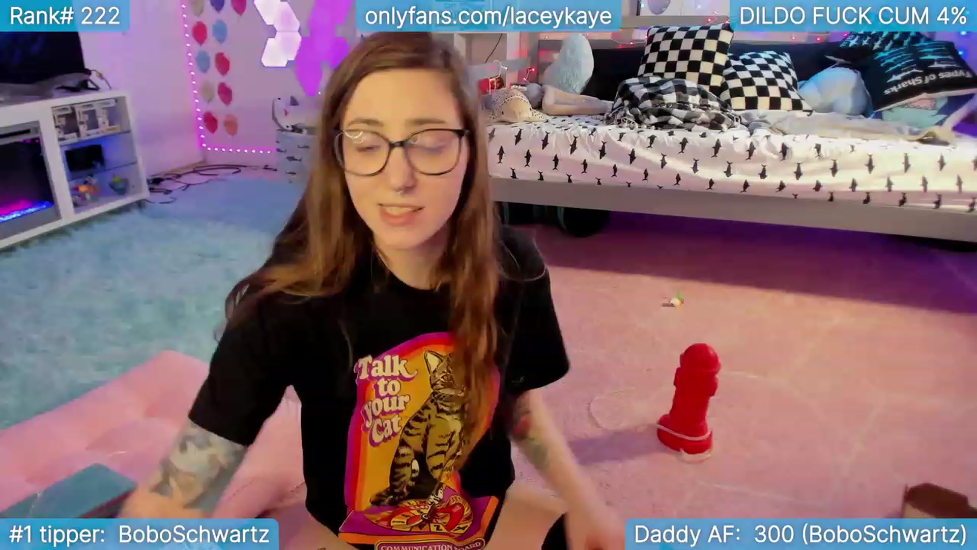 Gallery image thumbnail from TheSharkQueen's myfreecams stream on, 09/30/2023, 24:18 image 16 of 20