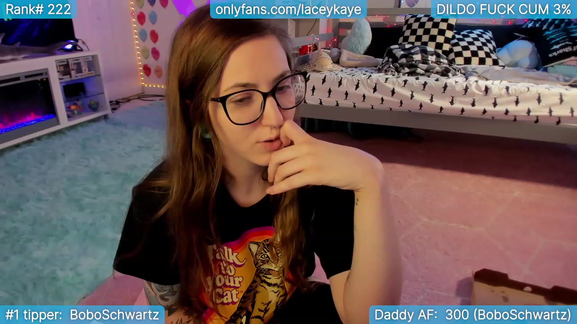 Gallery image thumbnail from TheSharkQueen's myfreecams stream on, 09/30/2023, 24:18 image 6 of 20