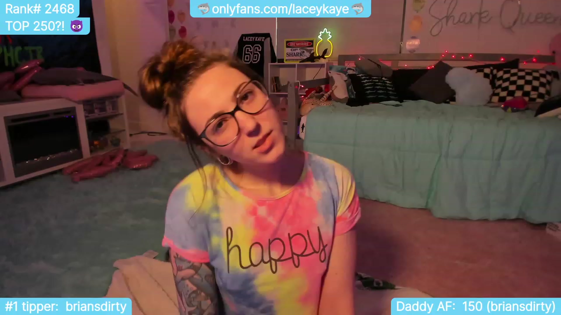 Gallery image thumbnail from TheSharkQueen's myfreecams stream on, 10/07/2023, 21:59 image 6 of 20