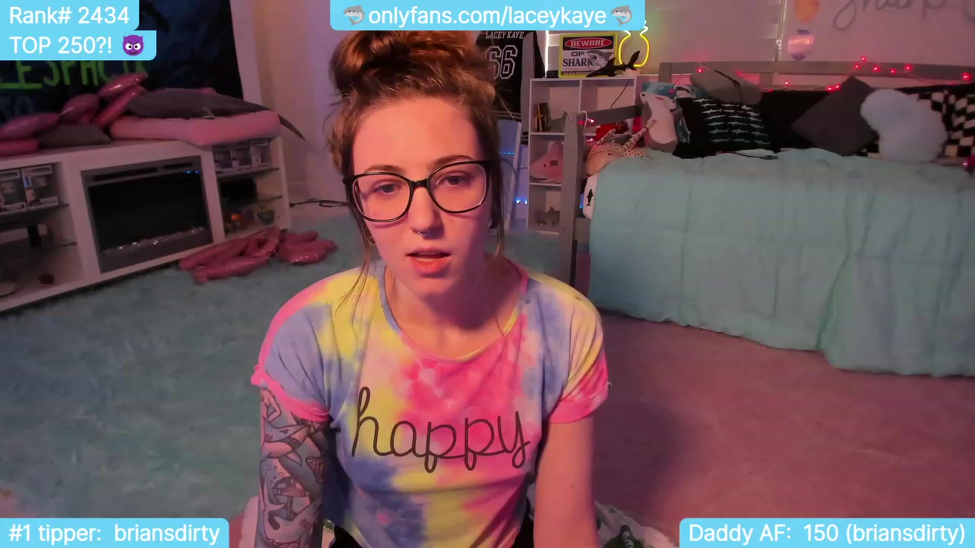 Gallery image thumbnail from TheSharkQueen's myfreecams stream on, 10/07/2023, 21:59 image 19 of 20