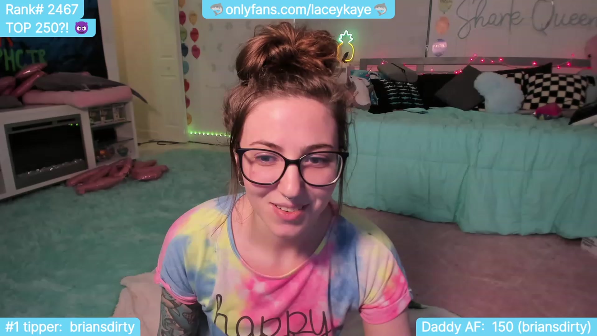 Gallery image thumbnail from TheSharkQueen's myfreecams stream on, 10/07/2023, 21:59 image 4 of 20