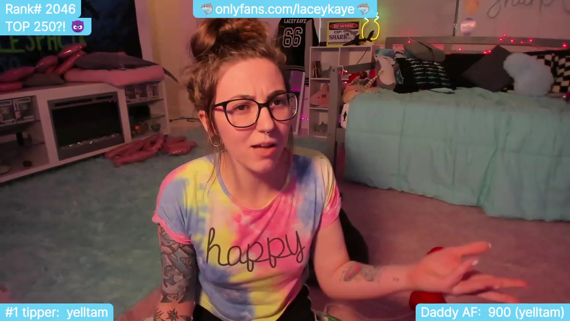 Gallery image thumbnail from TheSharkQueen's myfreecams stream on, 10/07/2023, 23:01 image 11 of 20