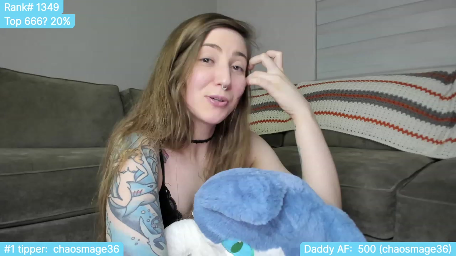 Gallery image thumbnail from TheSharkQueen's myfreecams stream on, 10/18/2023, 06:17 image 4 of 20