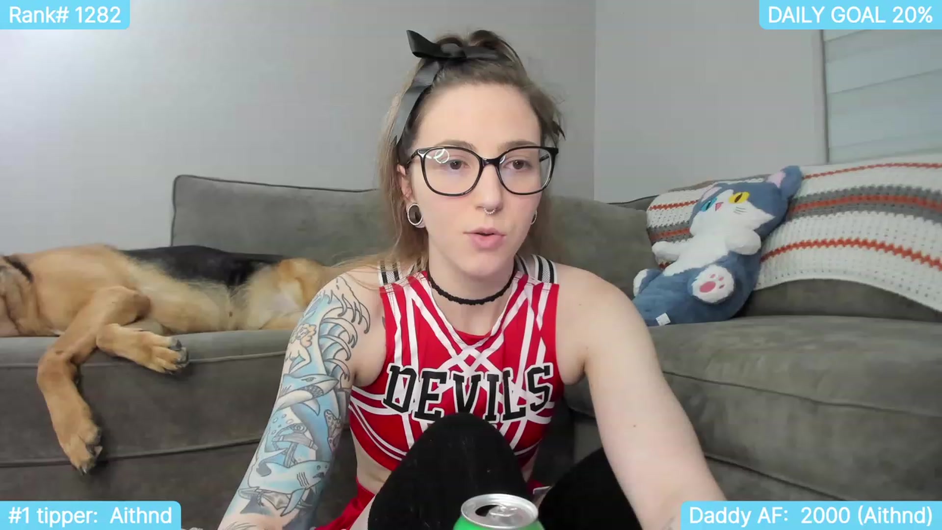 Gallery image thumbnail from TheSharkQueen's myfreecams stream on, 10/19/2023, 02:33 image 6 of 20