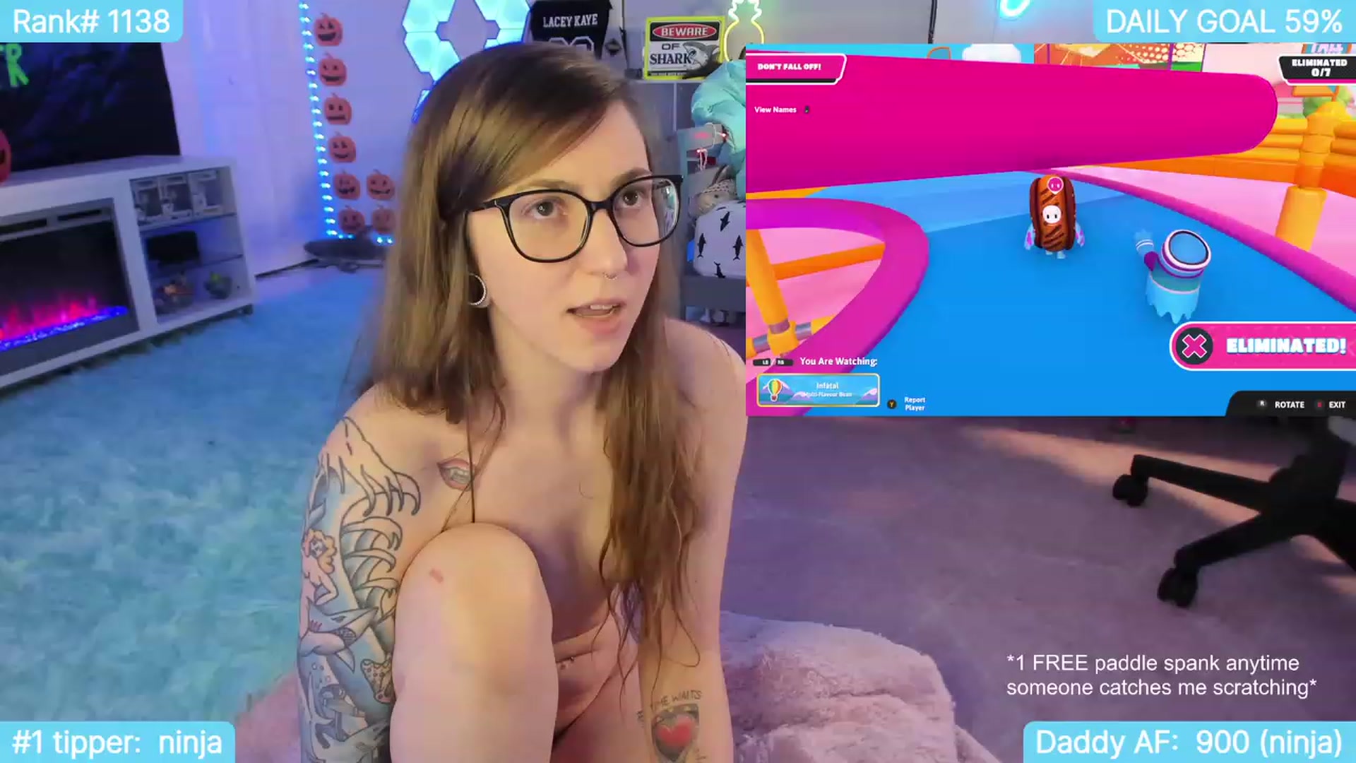 Gallery image thumbnail from TheSharkQueen's myfreecams stream on, 10/20/2023, 06:20 image 1 of 20