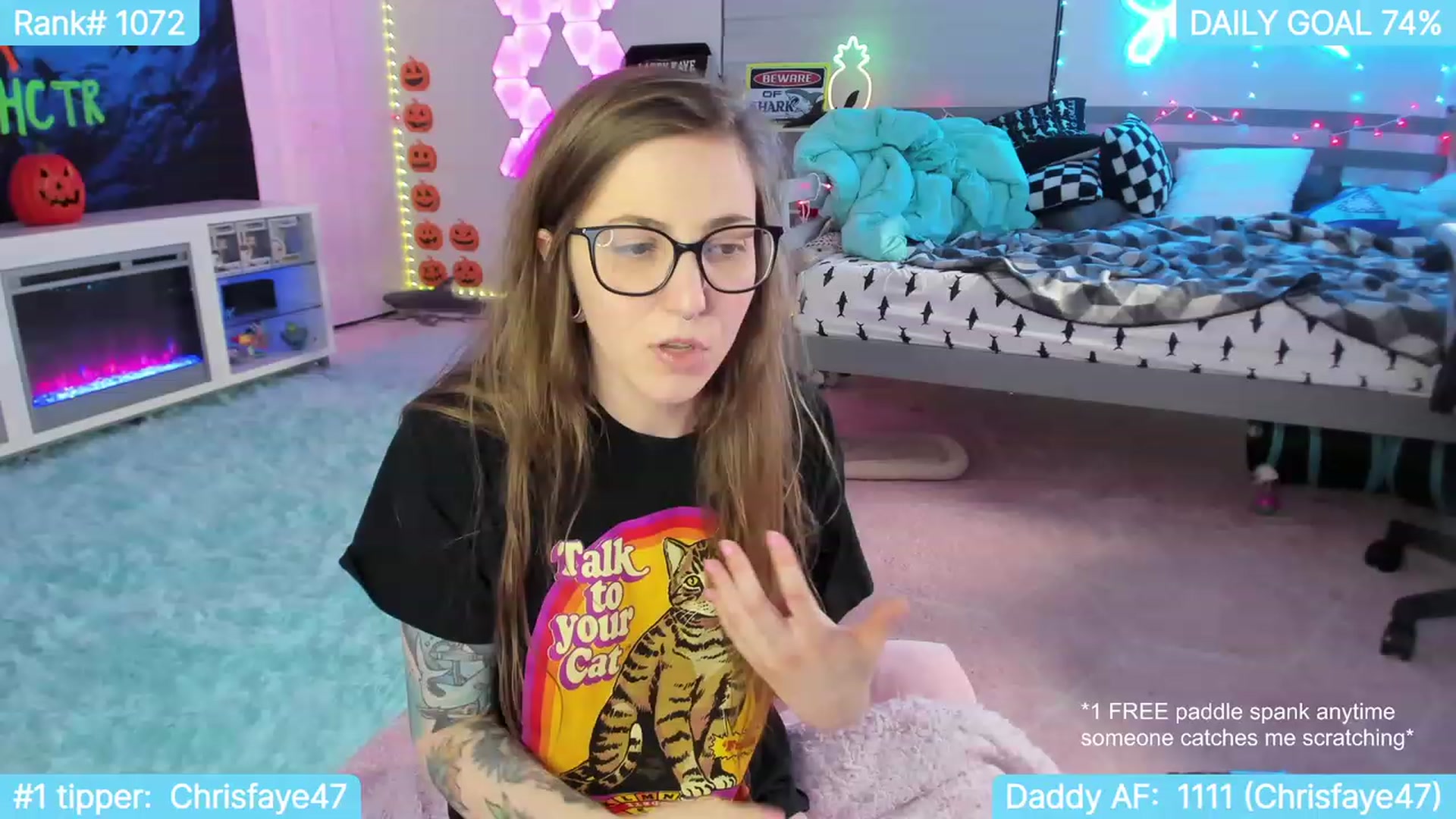 Gallery image thumbnail from TheSharkQueen's myfreecams stream on, 10/20/2023, 07:49 image 9 of 20