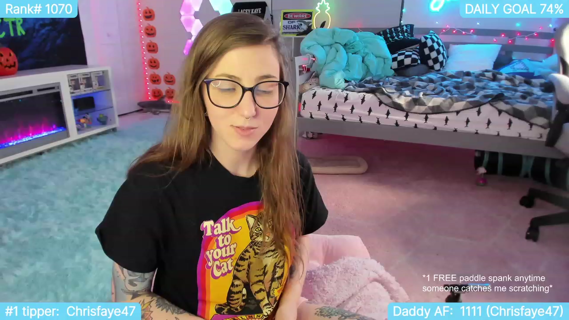 Gallery image thumbnail from TheSharkQueen's myfreecams stream on, 10/20/2023, 07:49 image 14 of 20